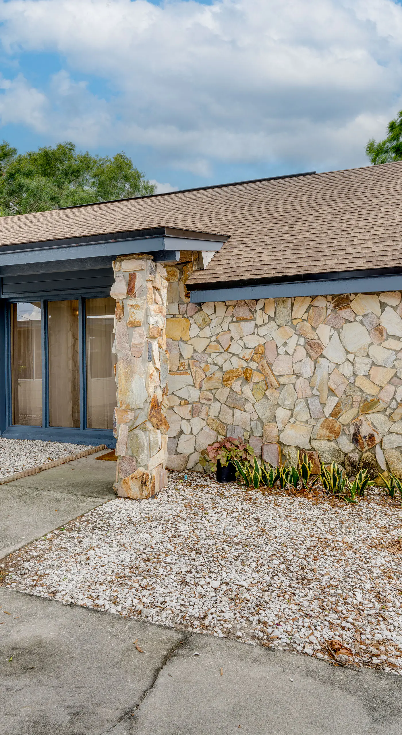 Winter Haven Retreat w/ Private Pool!