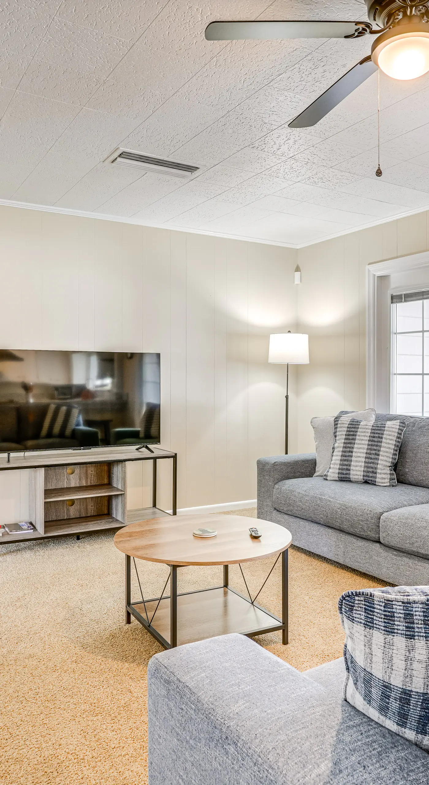 6 Mi to Legoland: Retreat w/ Pool & Fenced Yard