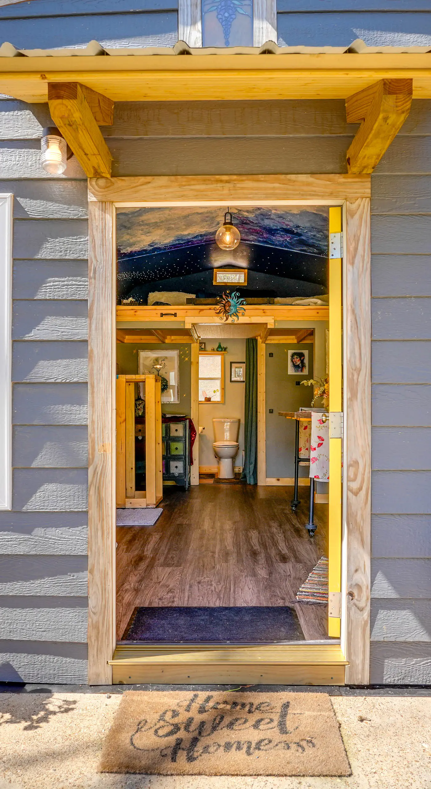 'Blue Dream' Cabin in Rising Fawn w/ Fire Pit!