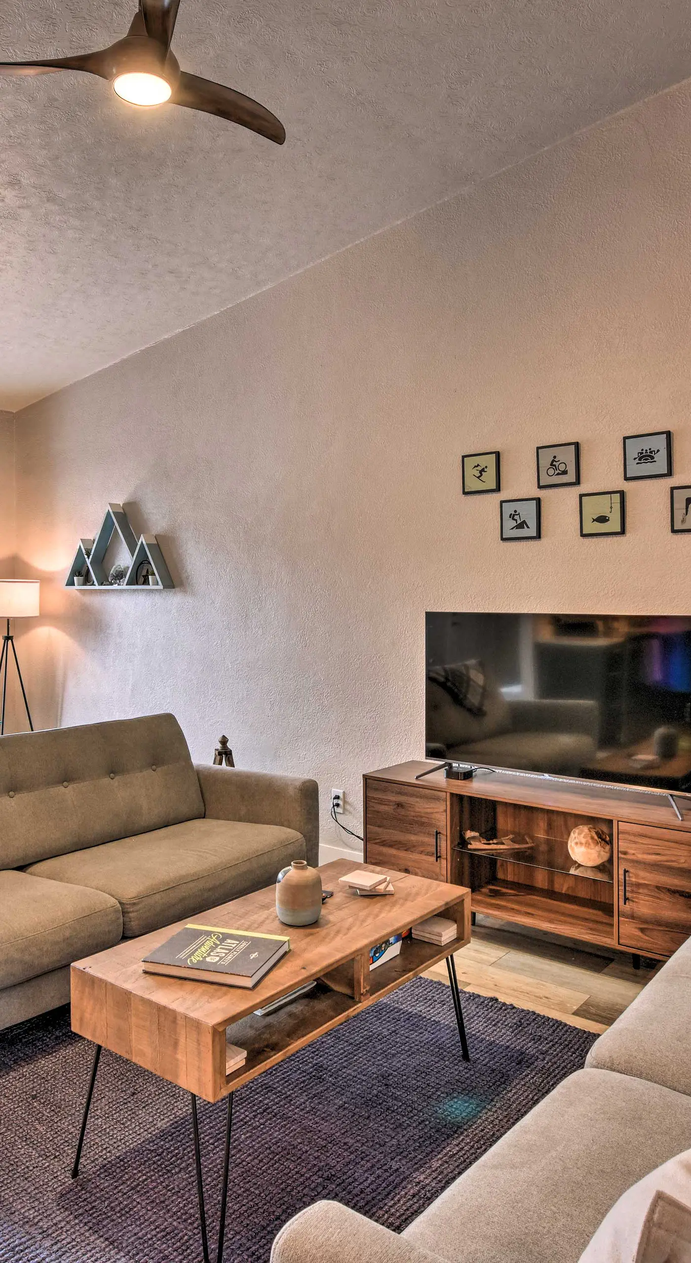 Buena Vista Condo: 1/2 Mile to River & Main St!