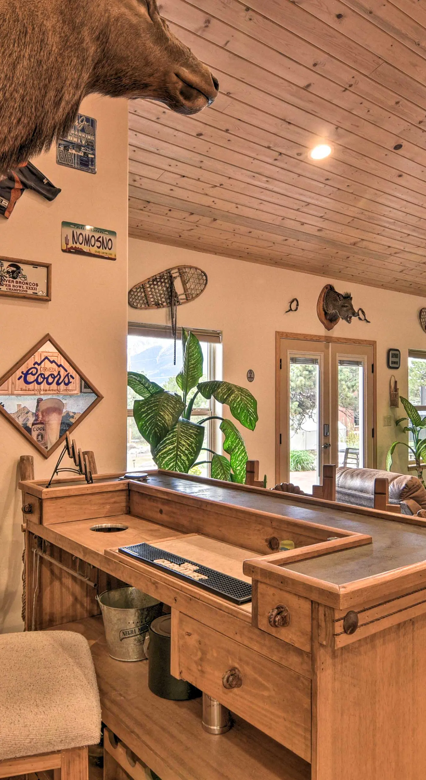 Stunning Home w/ Fire Pit, 11 Mi to Mt Yale!