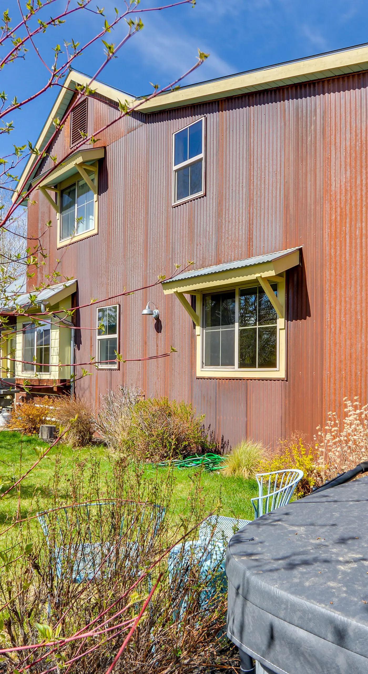 Buena Vista Vacation Home: Hot Tub, Mountain Views
