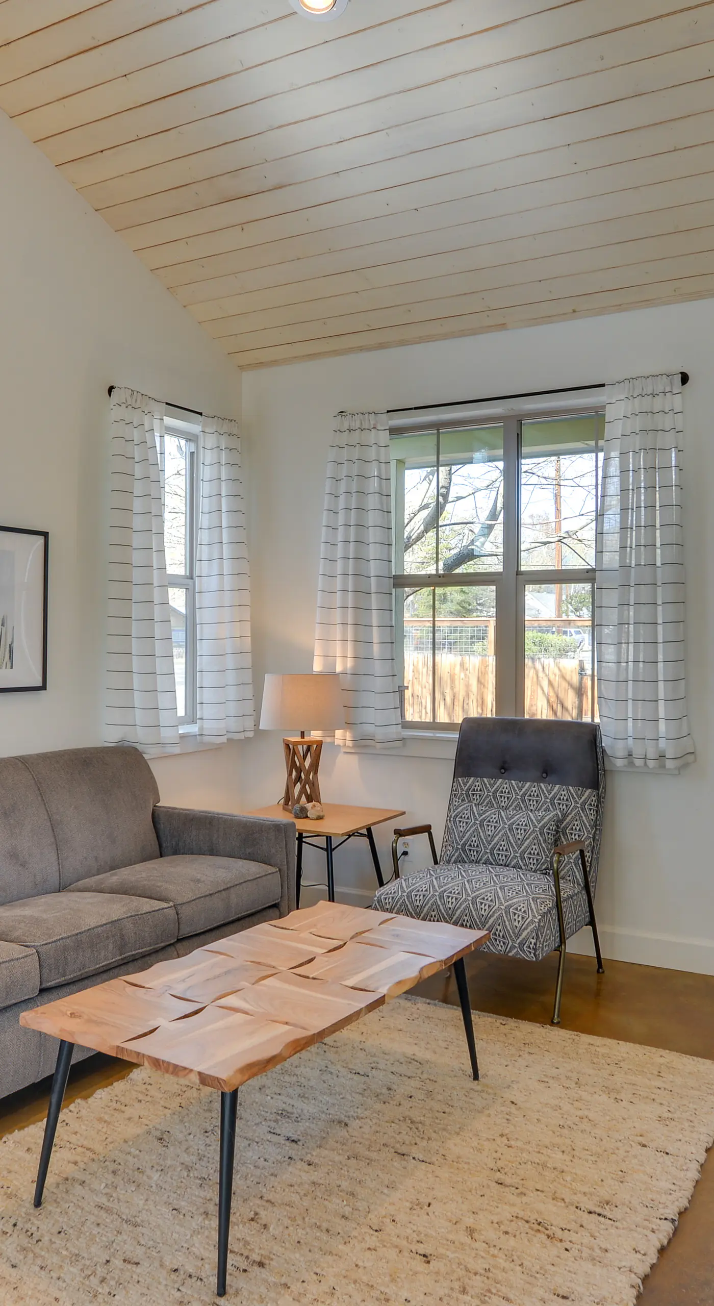 Buena Vista Vacation Home: Hot Tub, Mountain Views