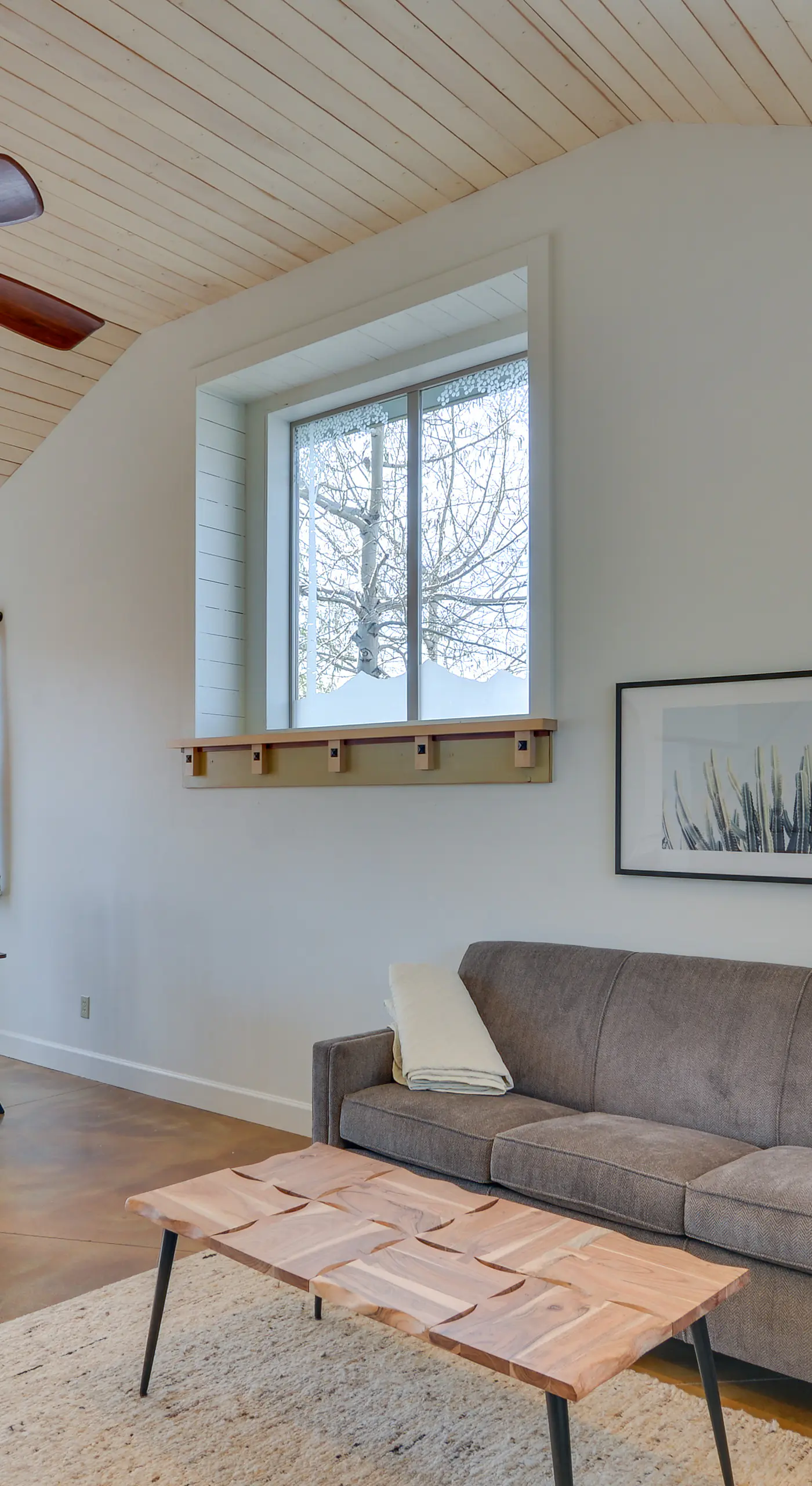 Buena Vista Vacation Home: Hot Tub, Mountain Views