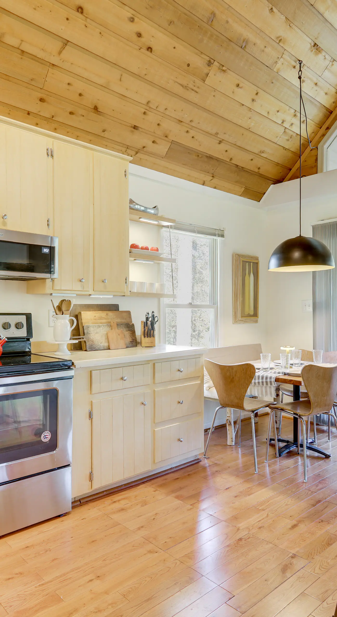 Wilderness Retreat on Crooked Creek, Lake Sinclair