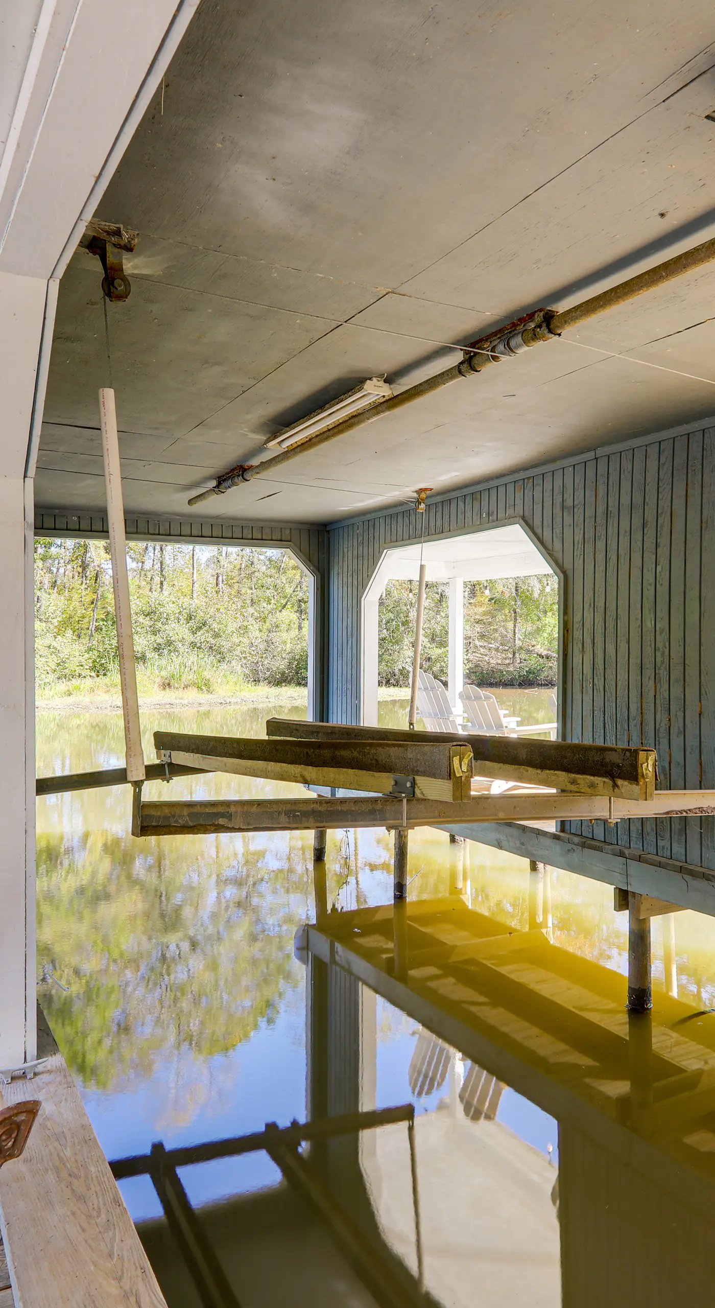 Wilderness Retreat on Crooked Creek, Lake Sinclair