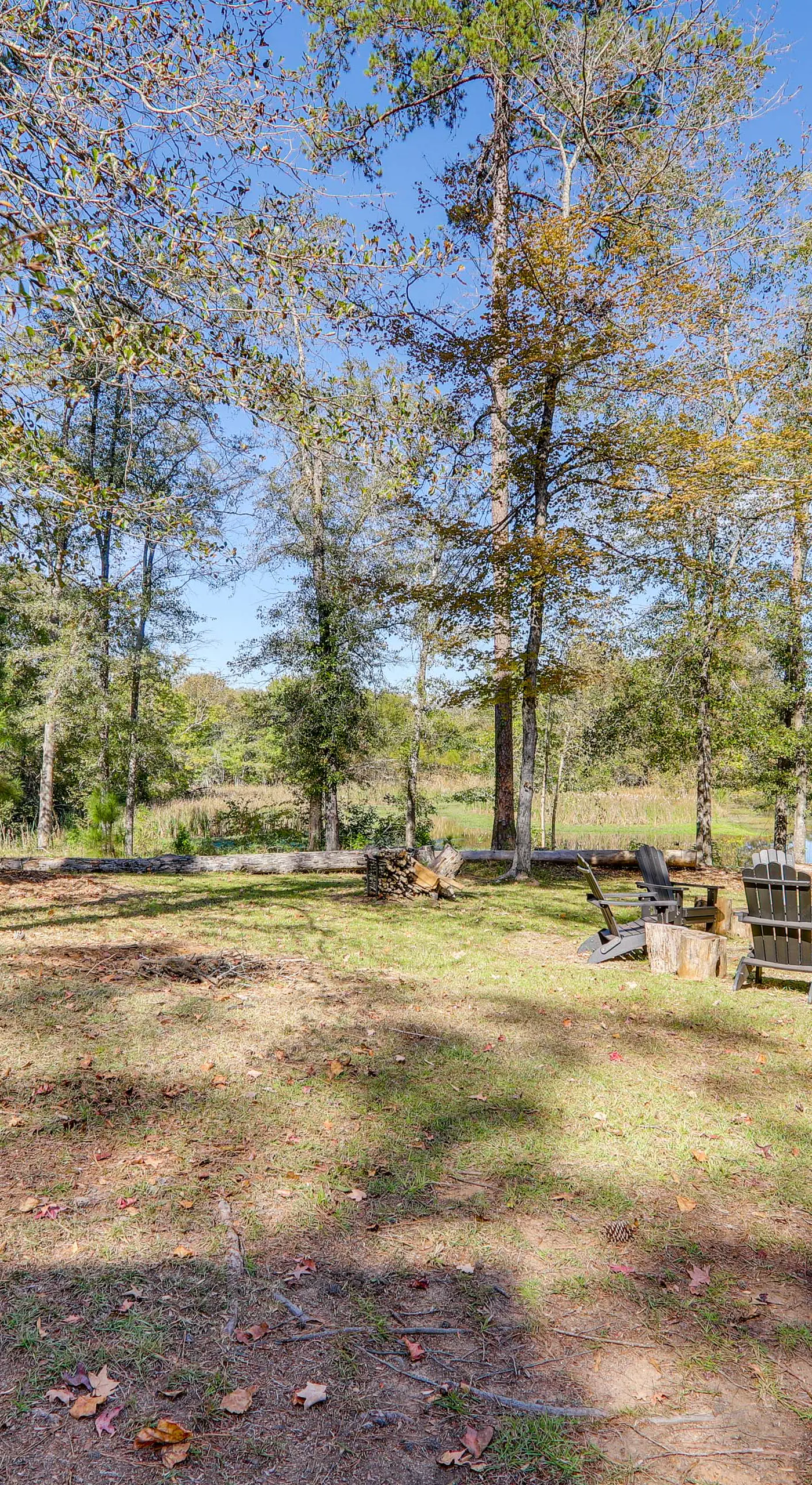 Wilderness Retreat on Crooked Creek, Lake Sinclair