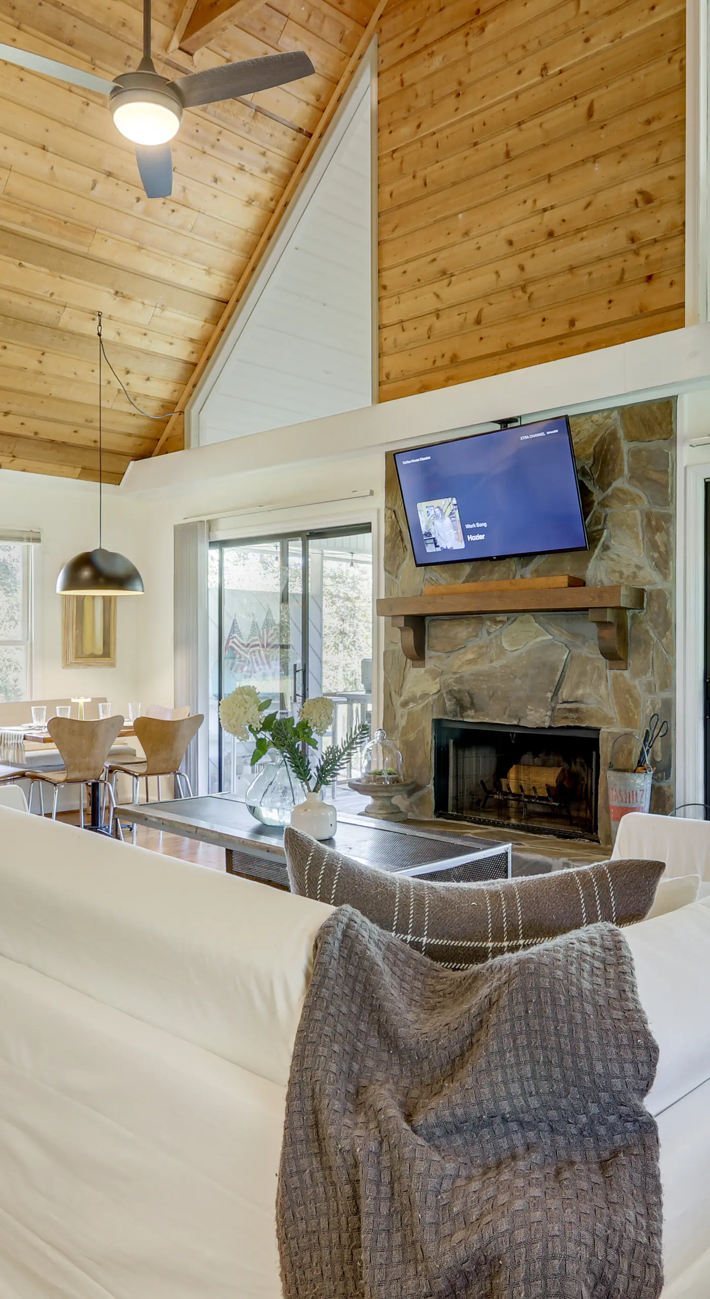 Wilderness Retreat on Crooked Creek, Lake Sinclair