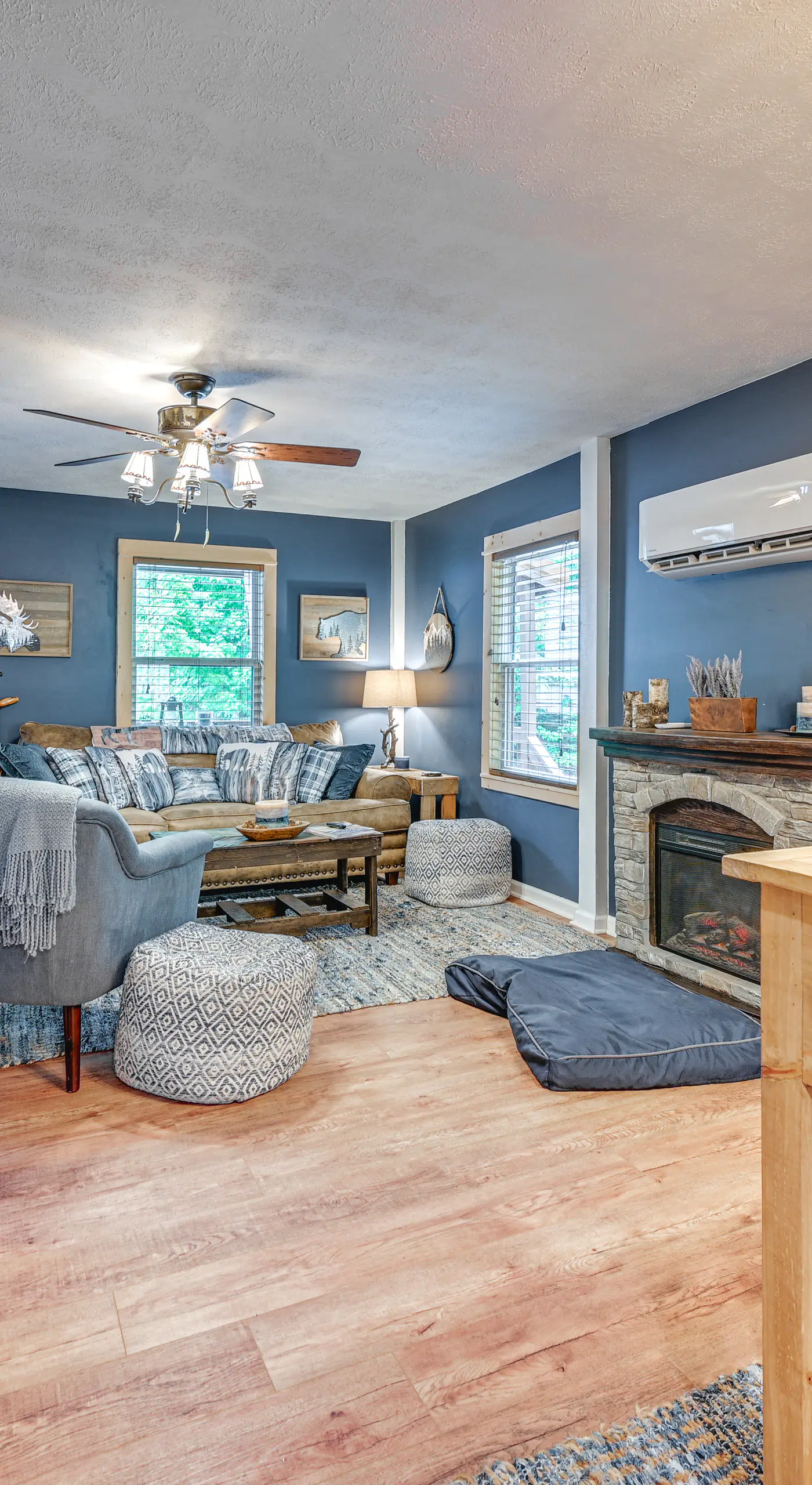 Murray Cabin w/ Hot Tub: Walk to Kentucky Lake!