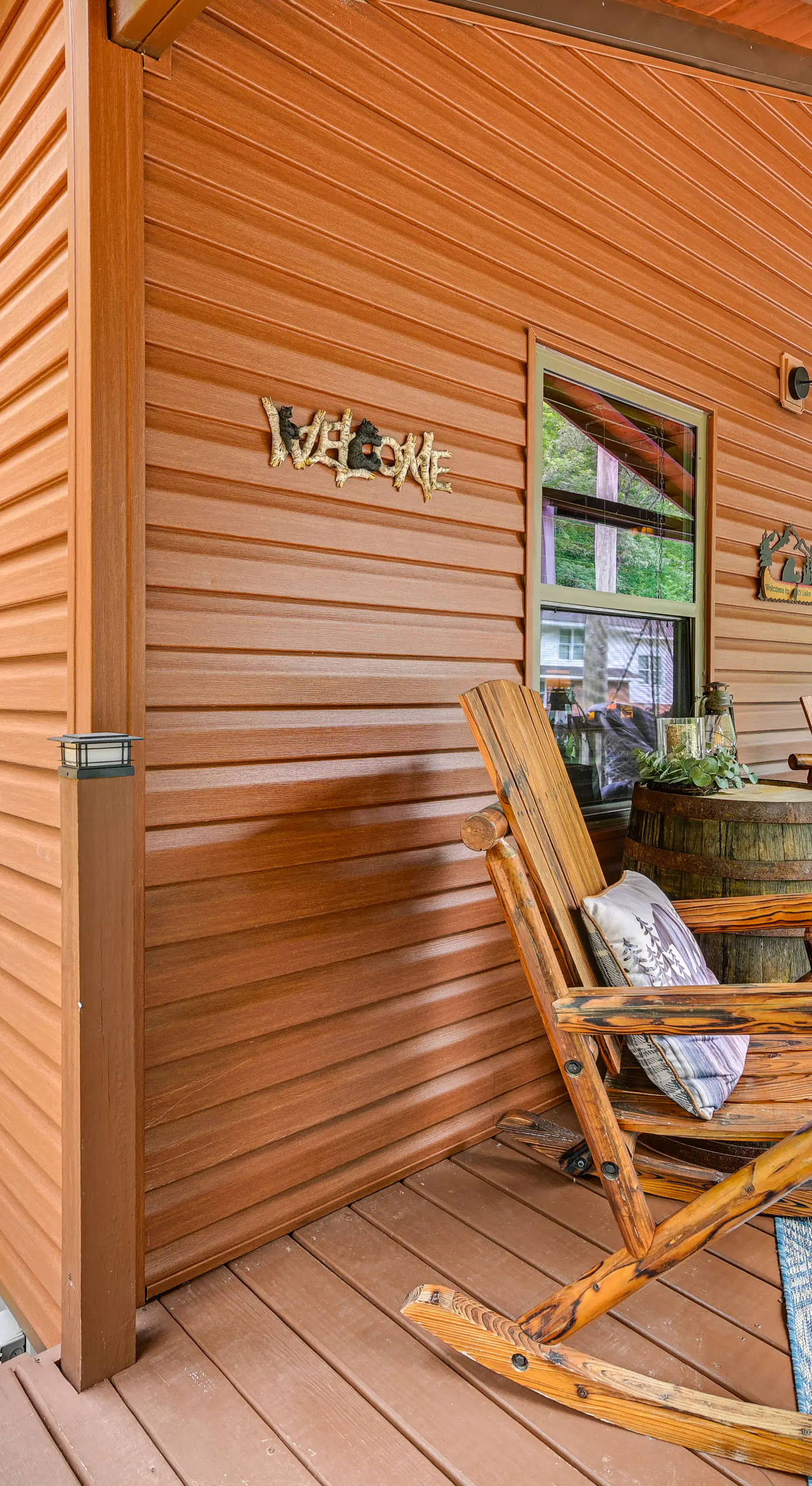 Murray Cabin w/ Hot Tub: Walk to Kentucky Lake!