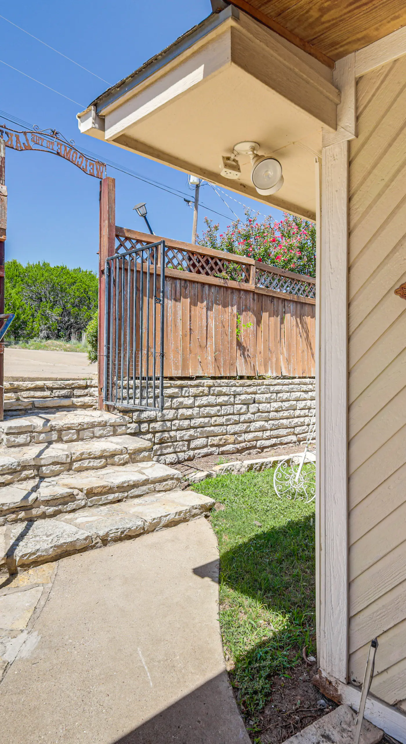 Luxury Lake Granbury Home: Dock, Hot Tub & Decks!
