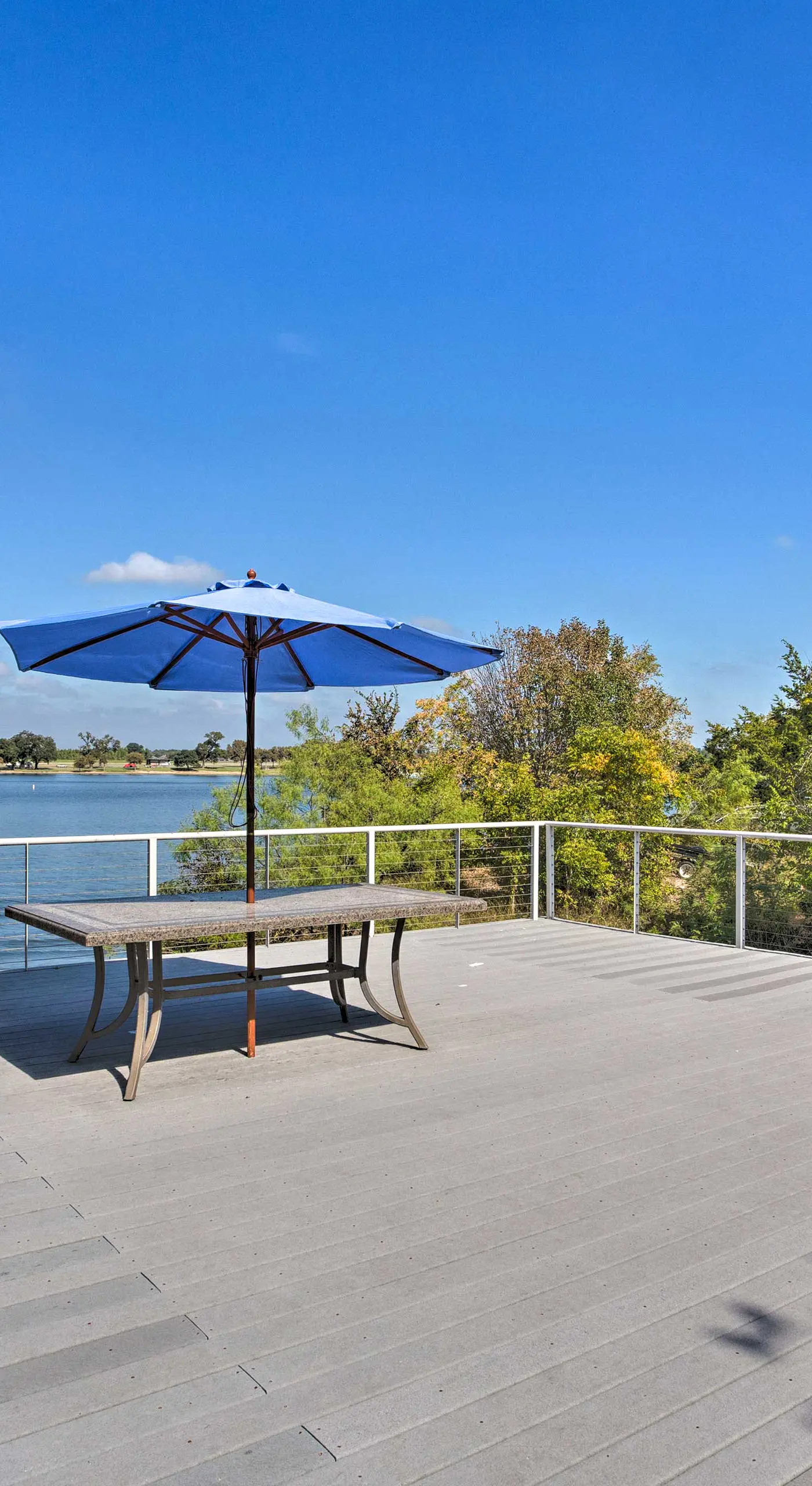 Lake Granbury Getaway! Family Home w/ Deck & Games