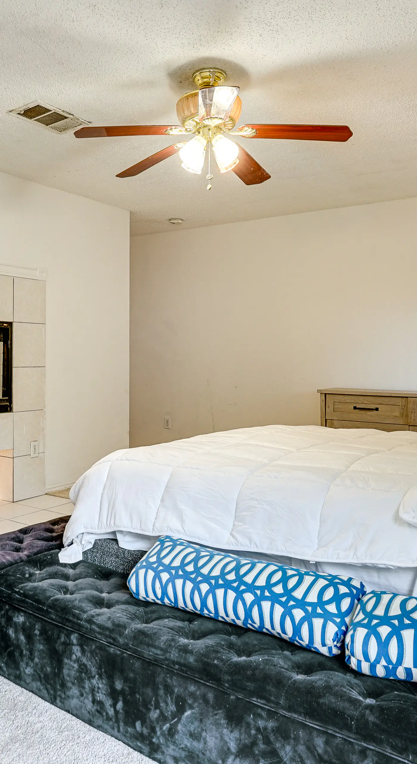Large Families Welcome! Spacious Fort Worth Home