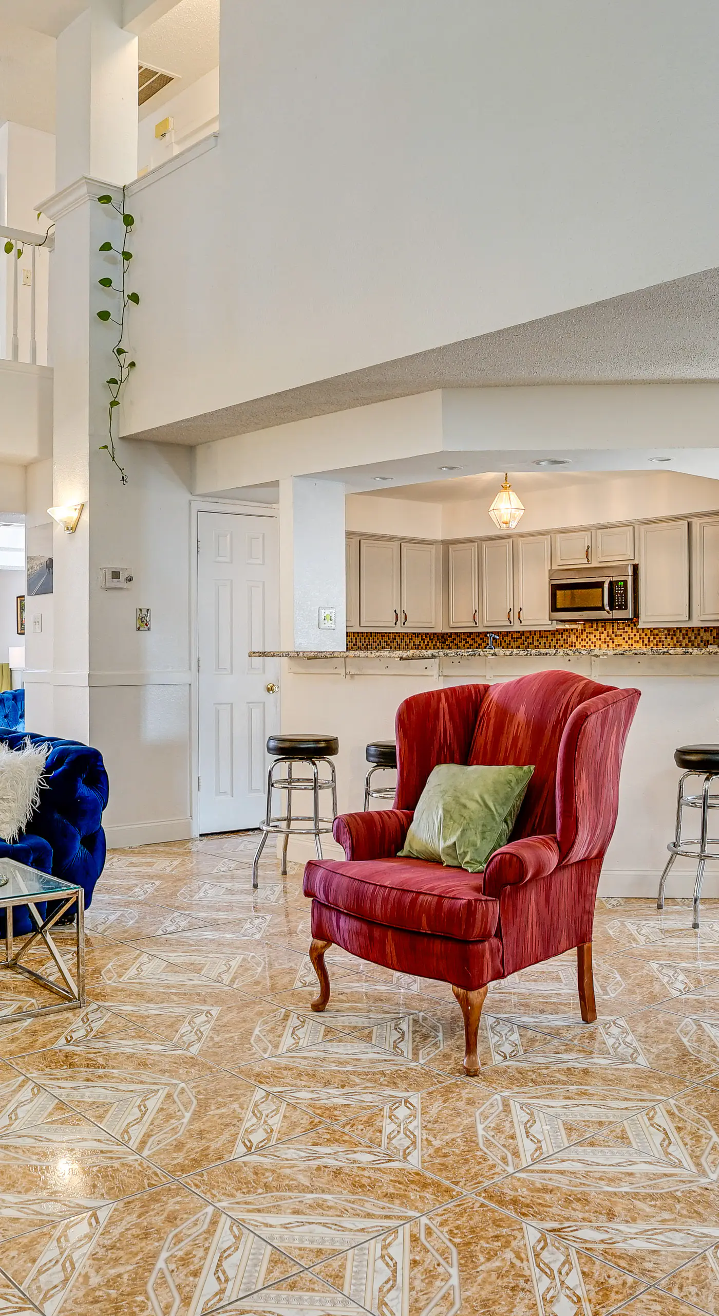 Large Families Welcome! Spacious Fort Worth Home