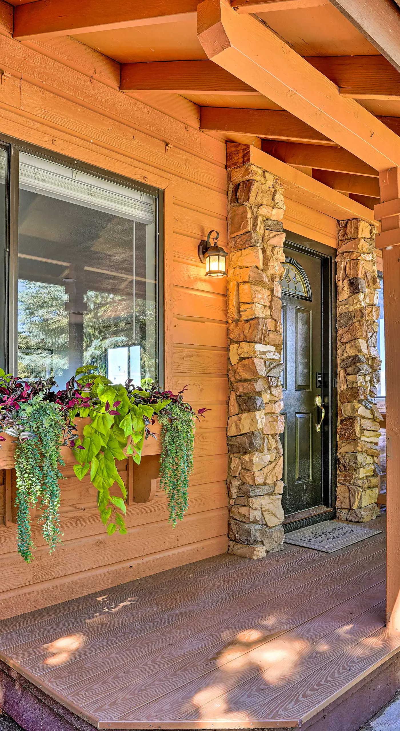 Hot Tub, Mountain Views: Scenic Prescott Home