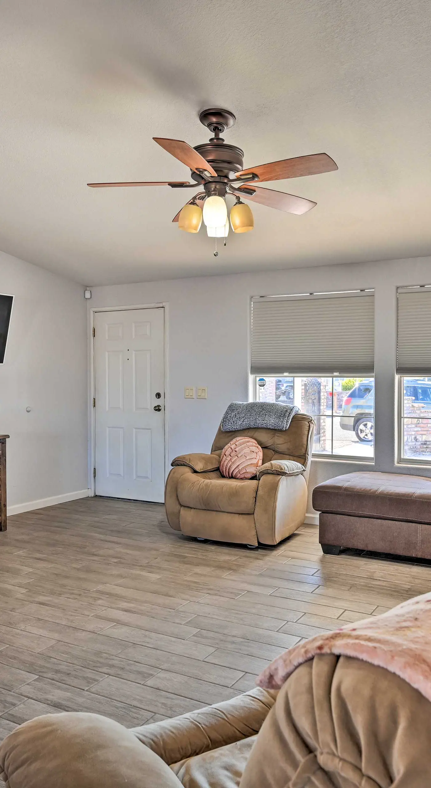 Yuma Vacation Rental w/ Yard & Grills!