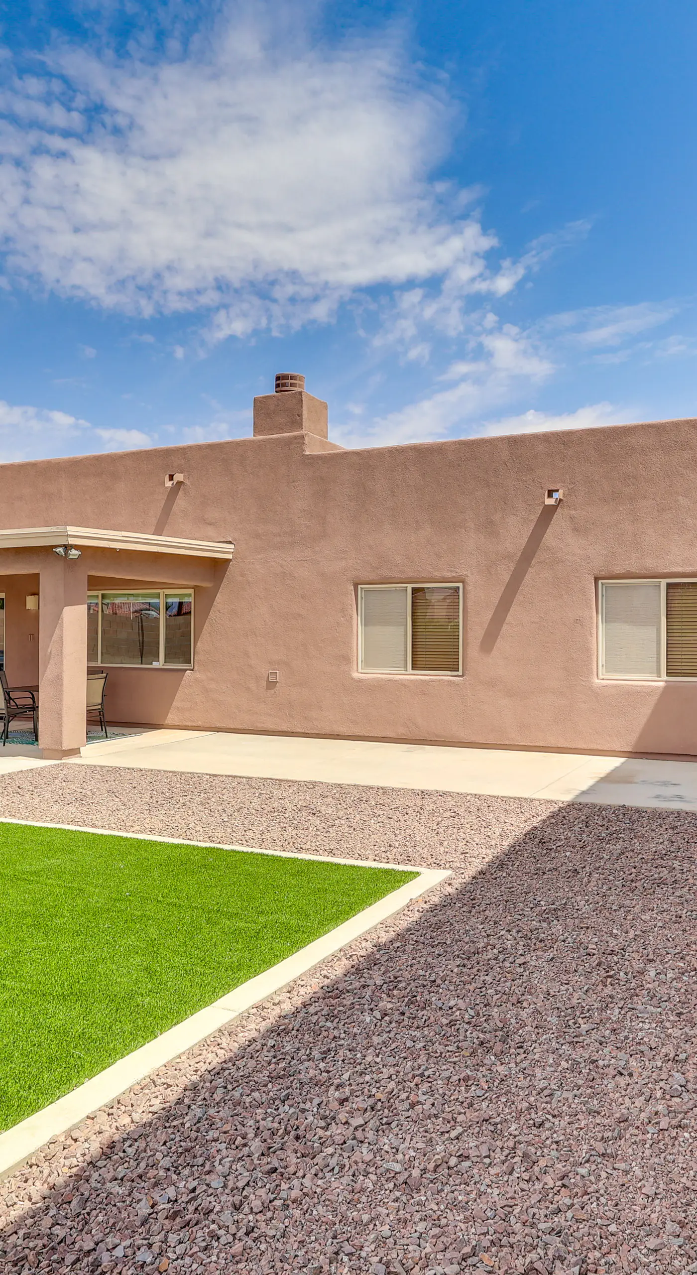 1 Mi to Golf Course: Yuma Oasis w/ Furnished Patio