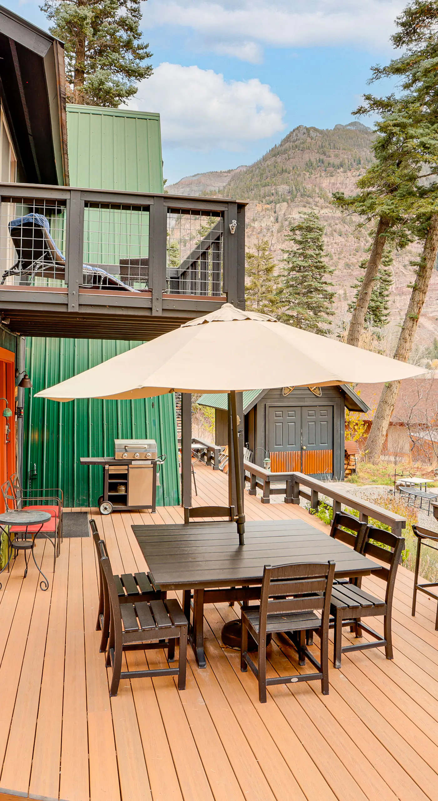 The Switzerland of America Downtown Ouray Cabin!