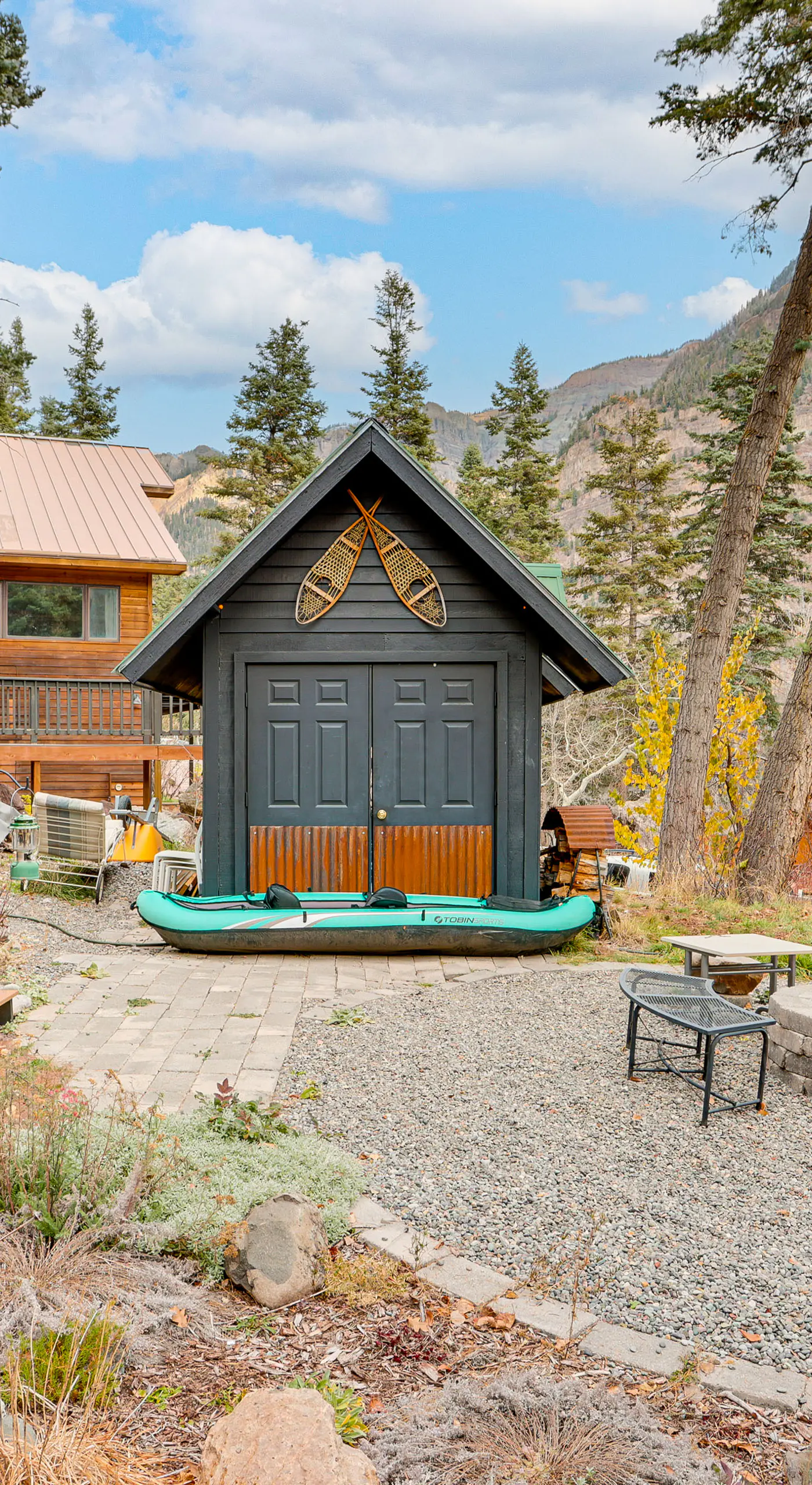 The Switzerland of America Downtown Ouray Cabin!
