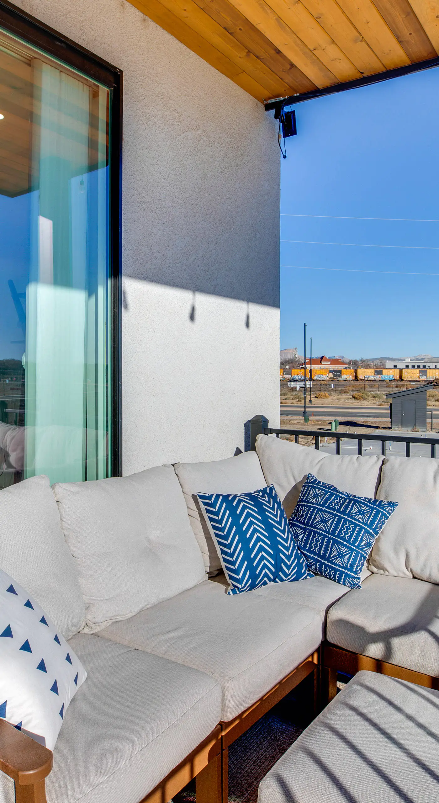 Mtn-View Balcony: Riverside Grand Junction Home!