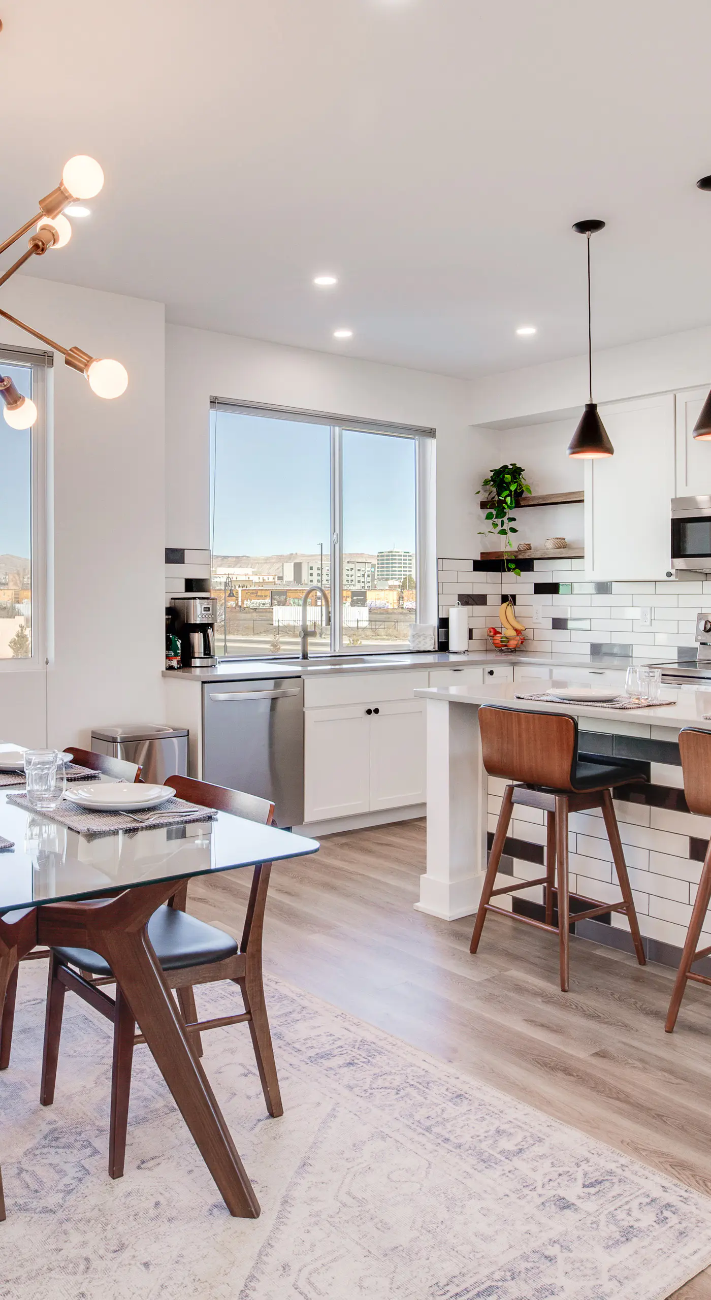 Mtn-View Balcony: Riverside Grand Junction Home!