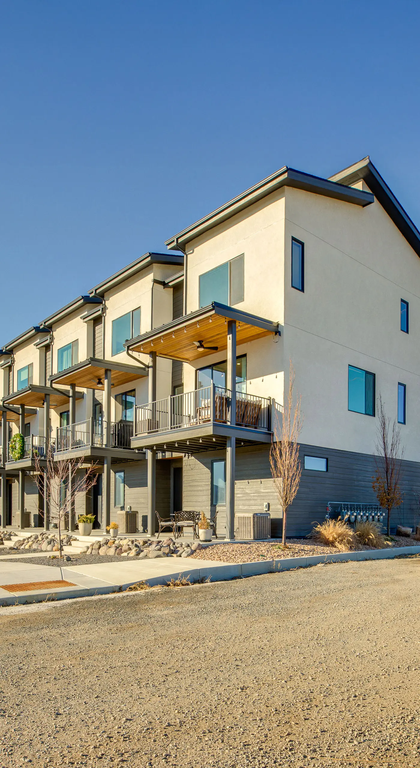 Mtn-View Balcony: Riverside Grand Junction Home!