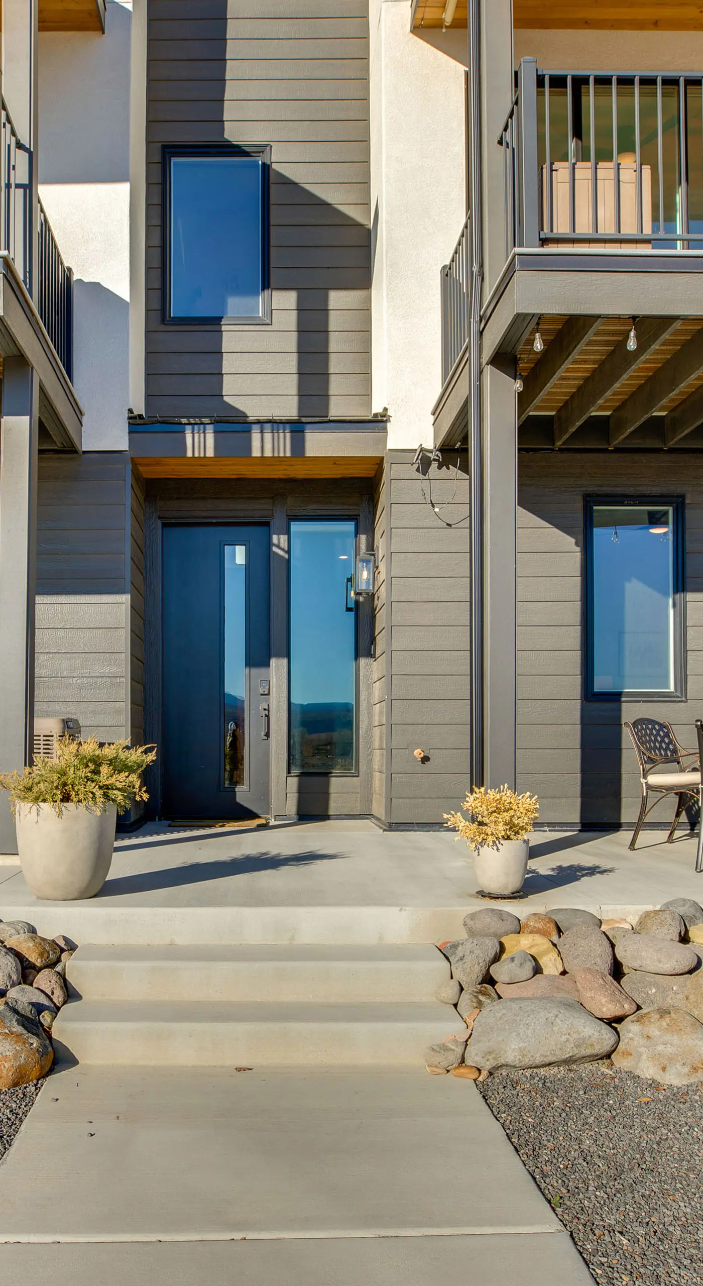 Mtn-View Balcony: Riverside Grand Junction Home!