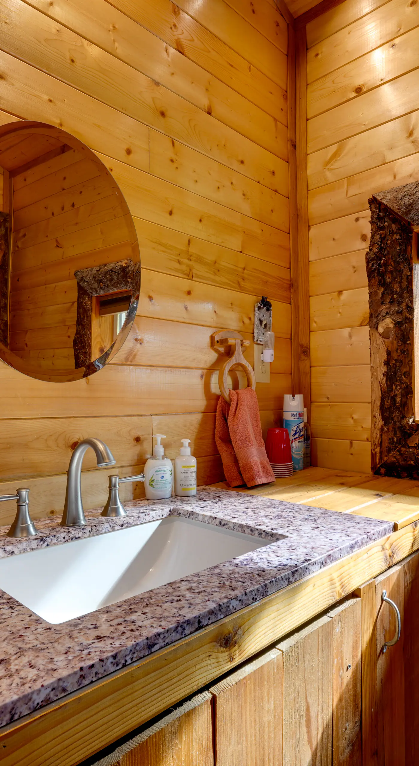 Lake Access at Peaceful Kenai Peninsula Getaway