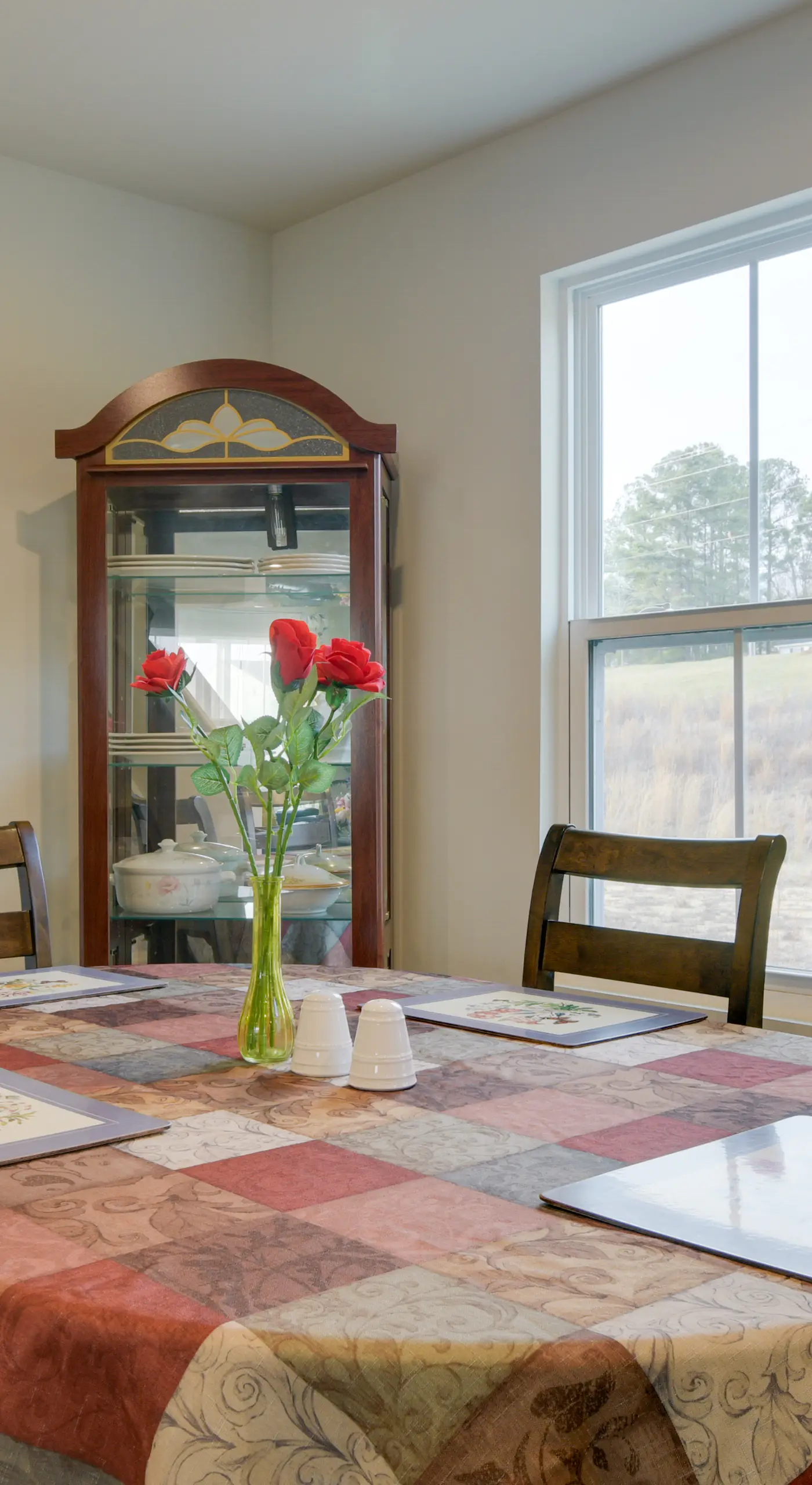9 Mi to Duke University: Spacious Home w/ Yard!