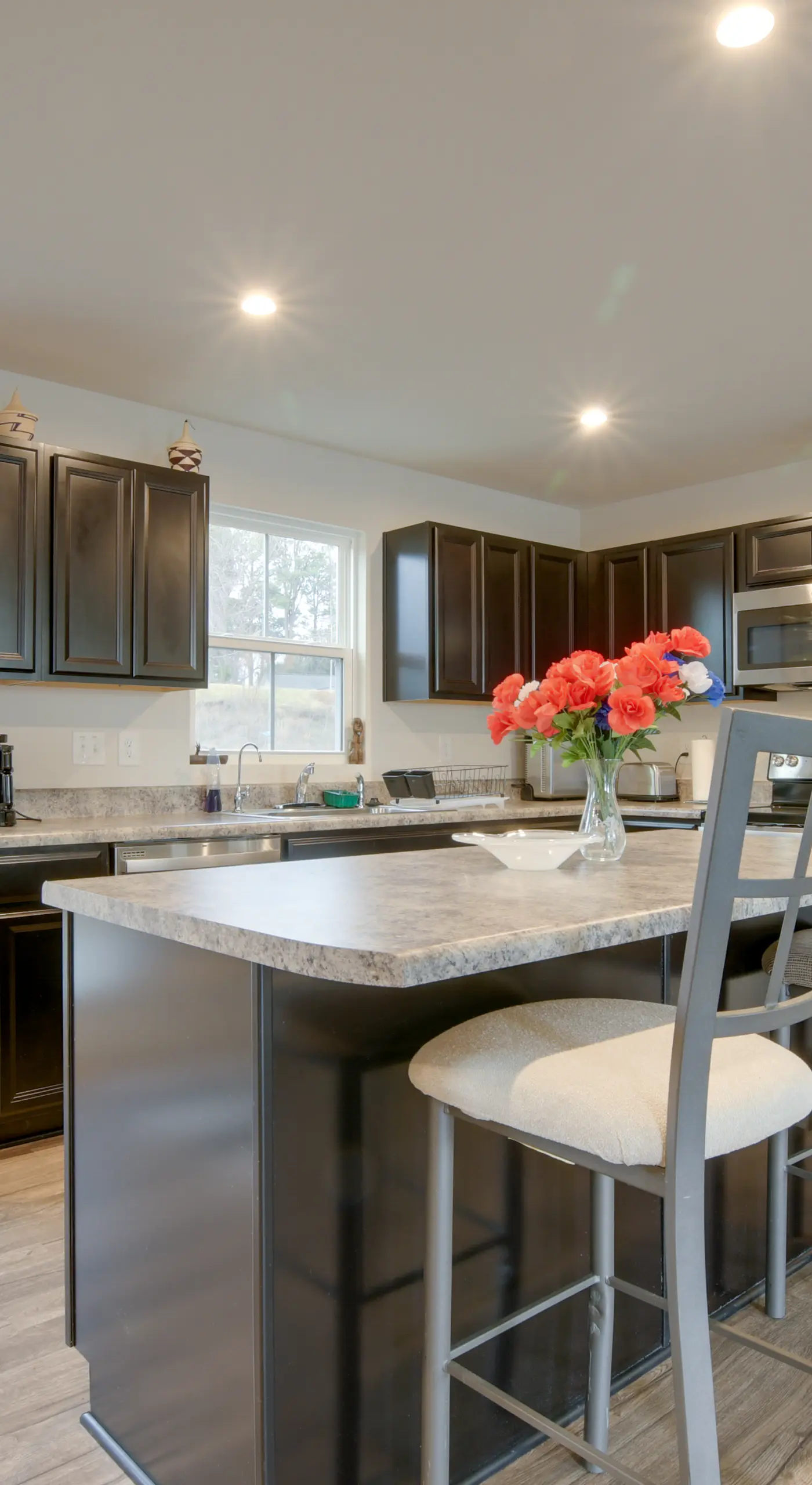 9 Mi to Duke University: Spacious Home w/ Yard!