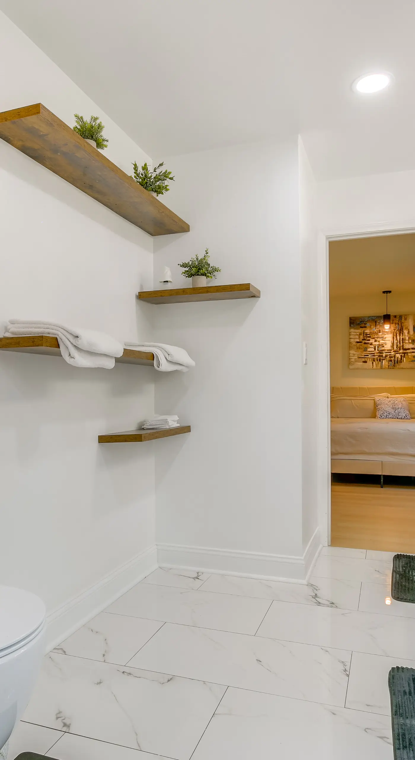 7 Mi to Dtwn Durham: Home w/ Hot Tub & Game Room!