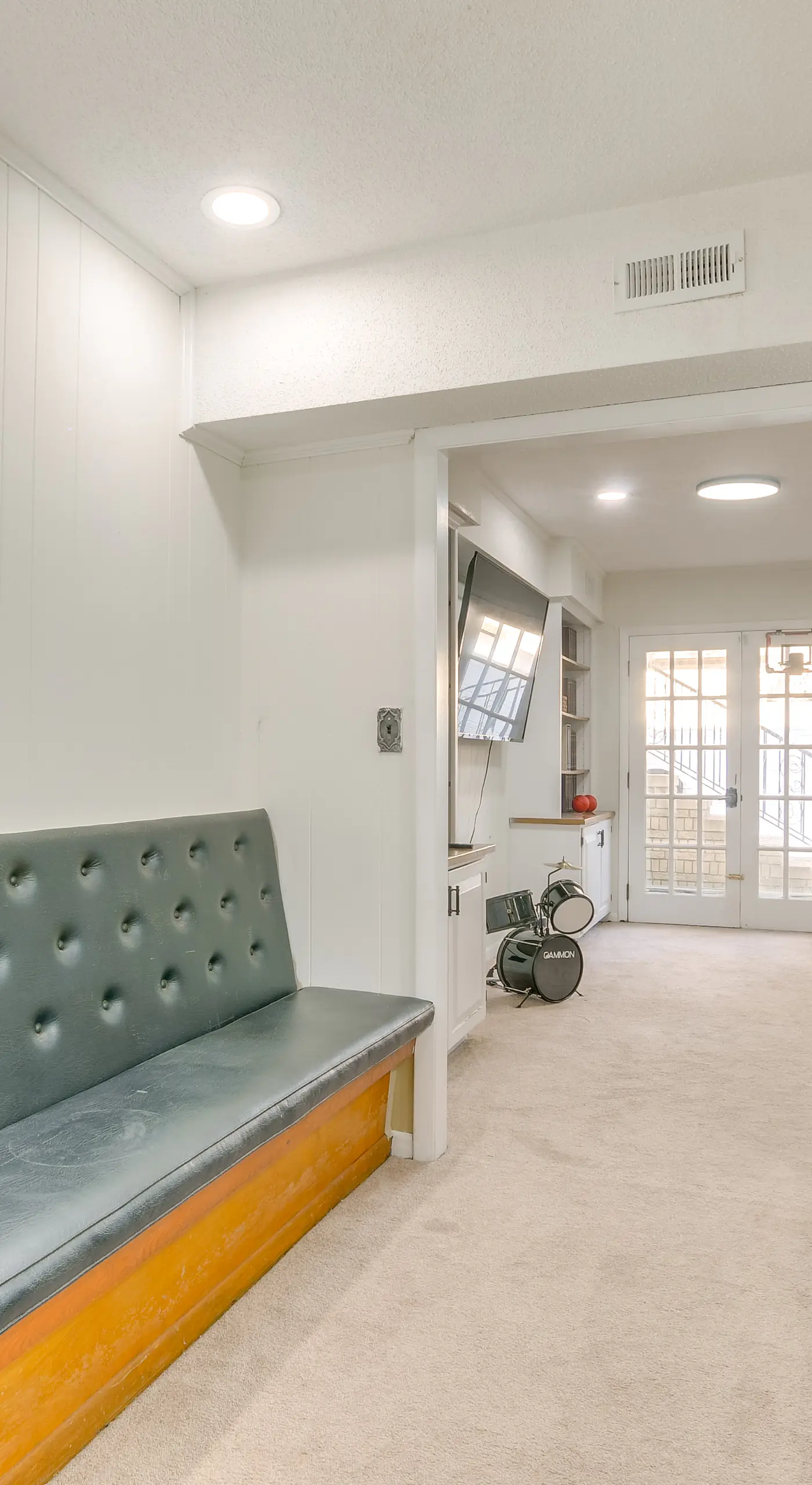 7 Mi to Dtwn Durham: Home w/ Hot Tub & Game Room!