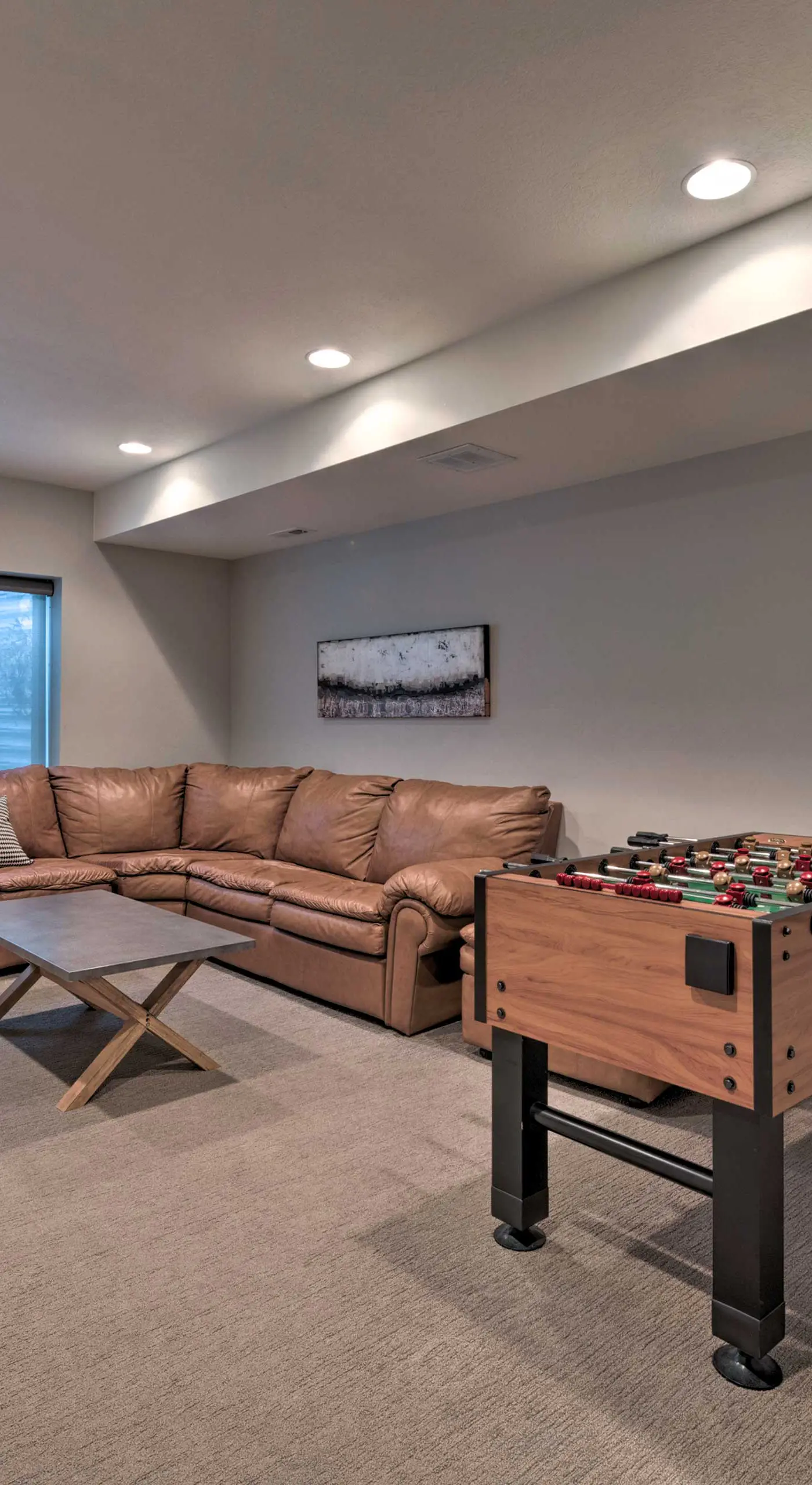 Modern Huntsville Resort Retreat w/ Deck & Hot Tub