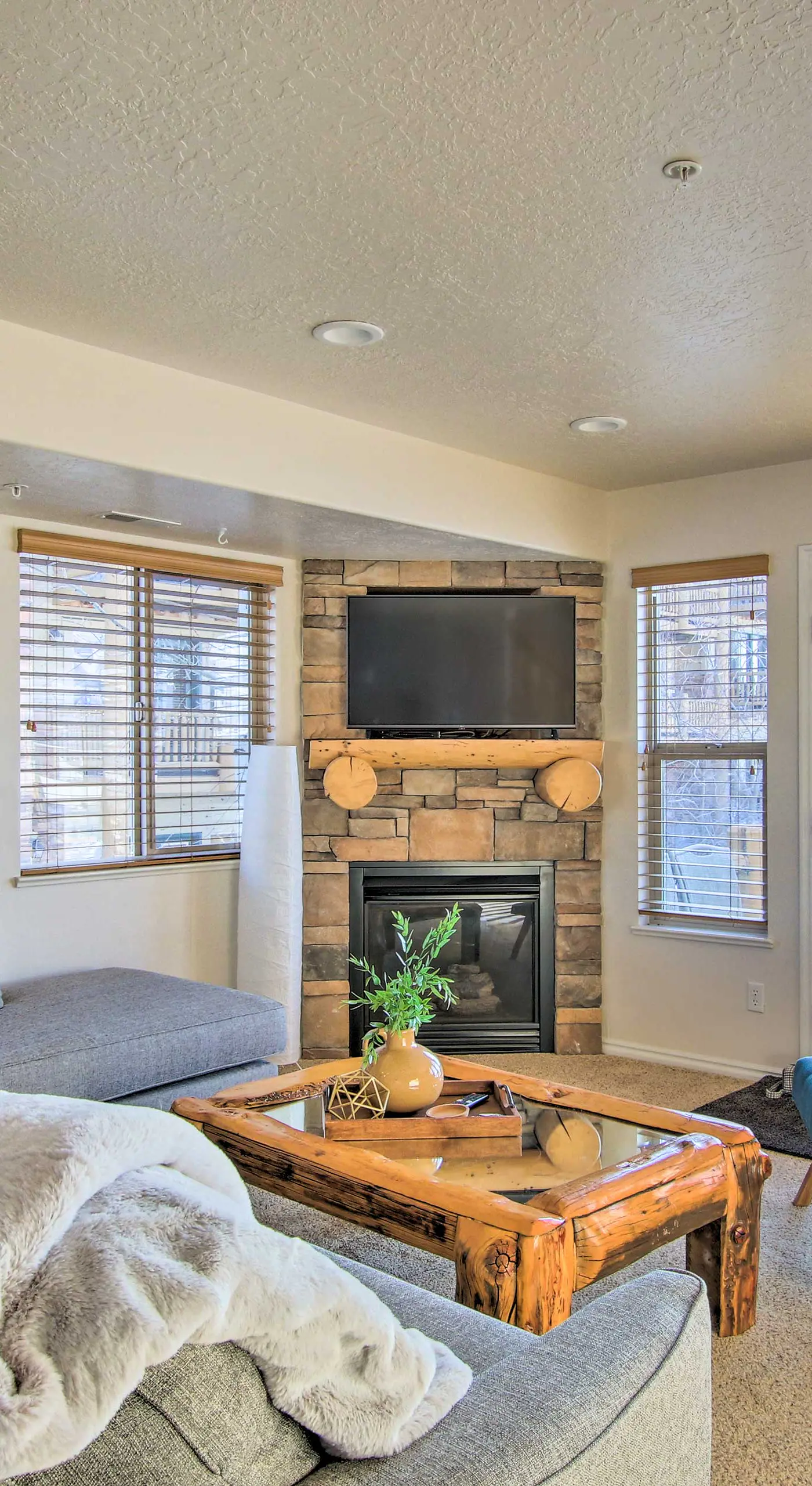 2-Condo Property w/ Mtn Views by Golf & Ski Resort