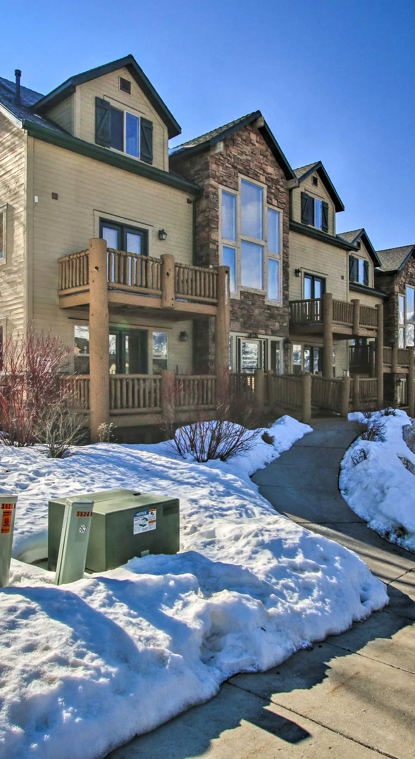 2-Condo Property w/ Mtn Views by Golf & Ski Resort