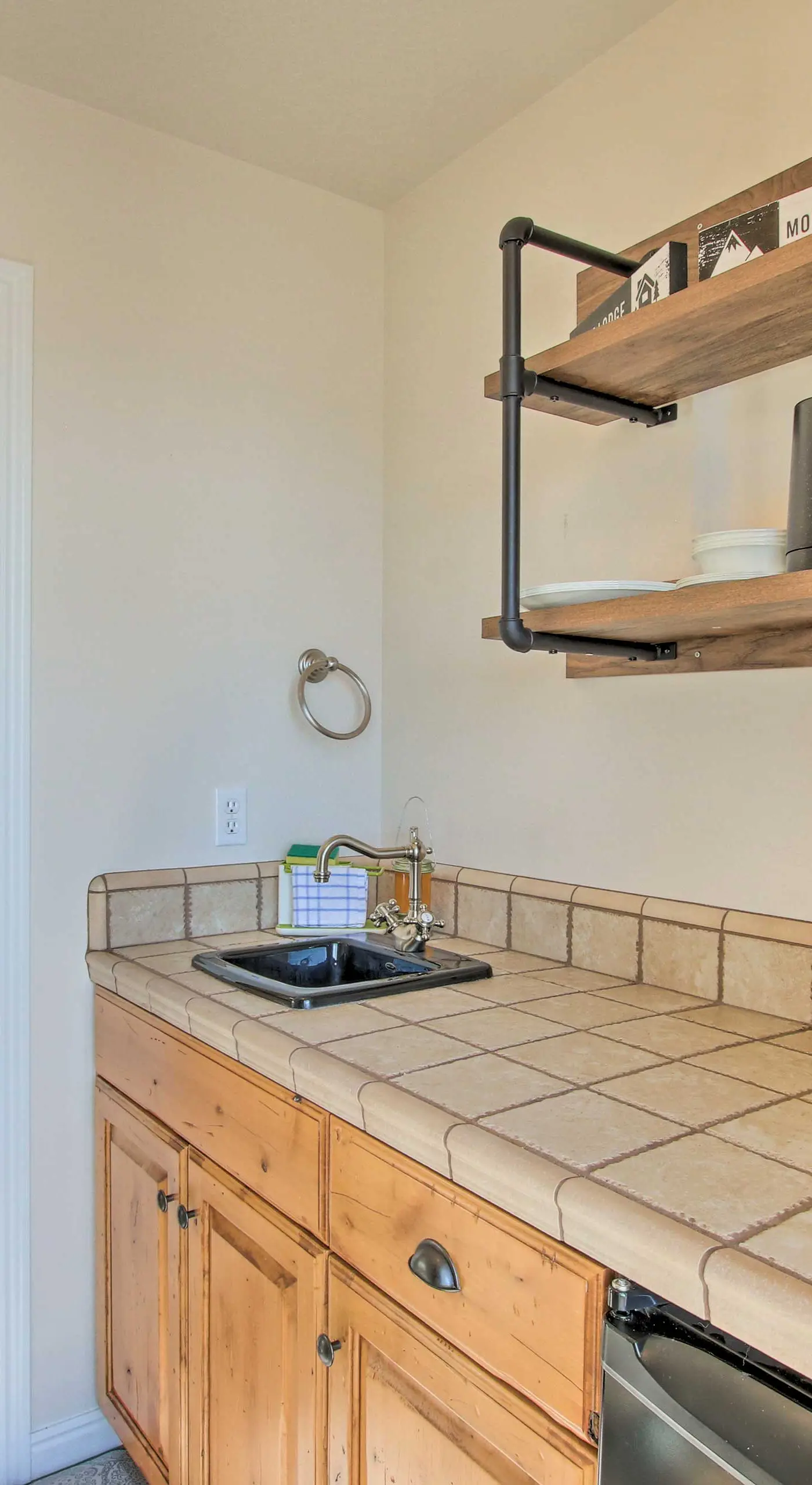 2-Condo Property w/ Mtn Views by Golf & Ski Resort