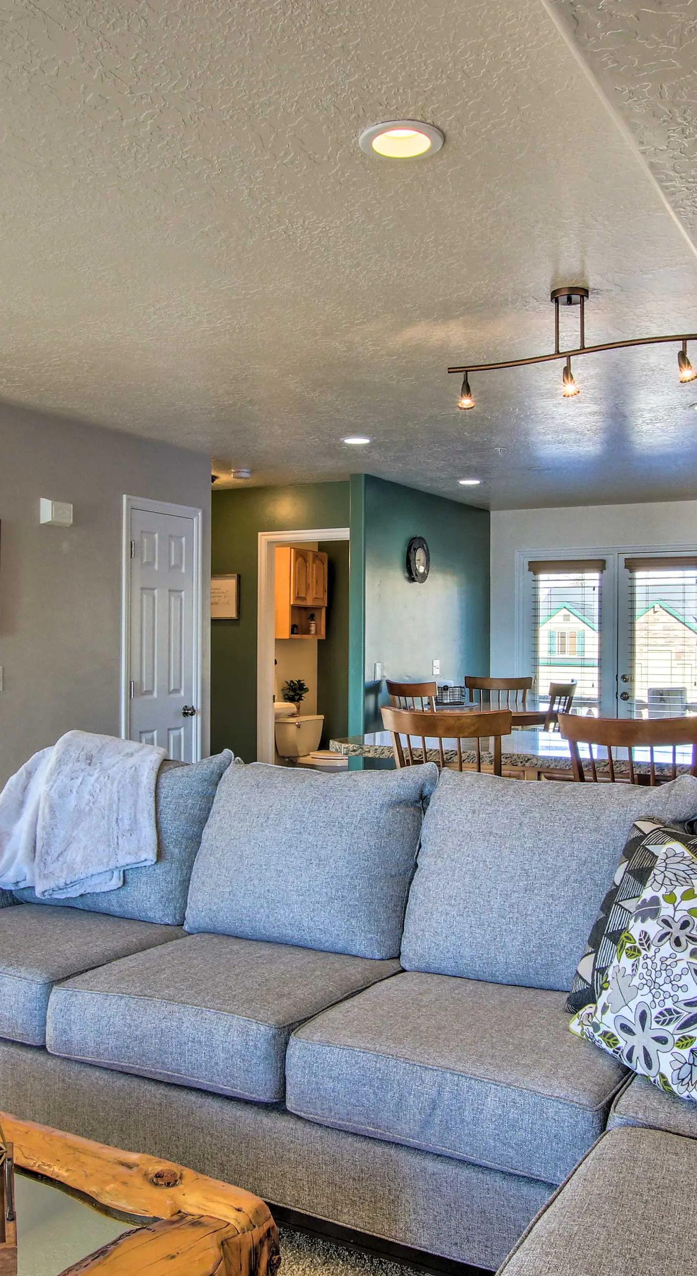 2-Condo Property w/ Mtn Views by Golf & Ski Resort
