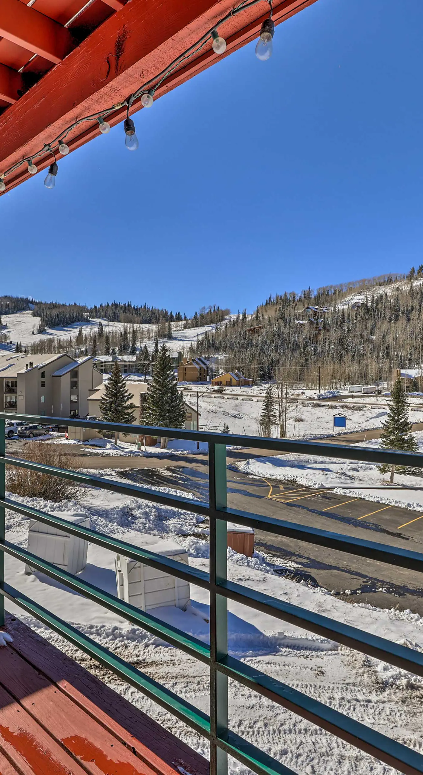 ‘The Bunk House’ - Ski-In/Ski-Out at Giant Steps!