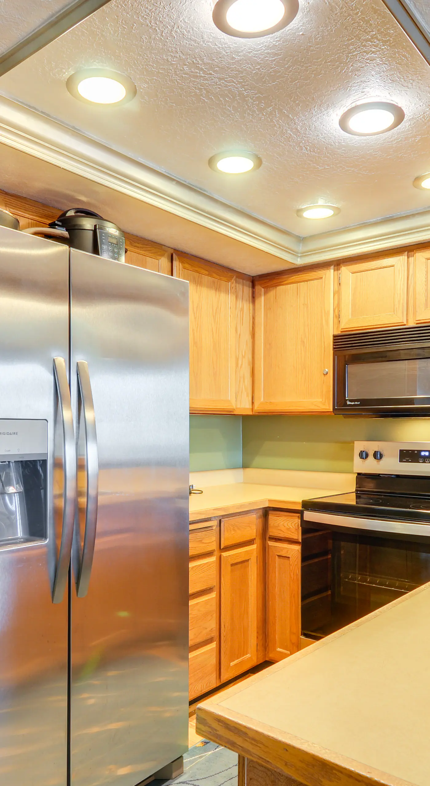 1/2 Mi to Brian Head Resort! Mtn-View Condo