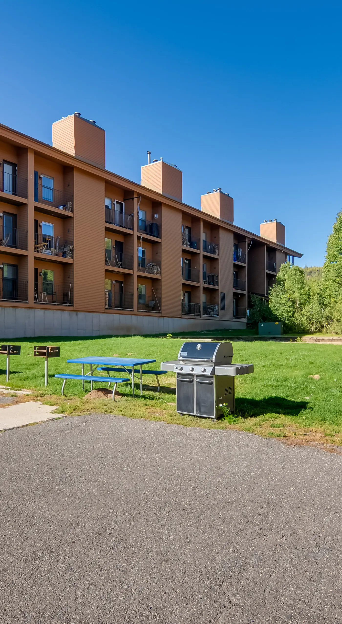 1/2 Mi to Brian Head Resort! Mtn-View Condo