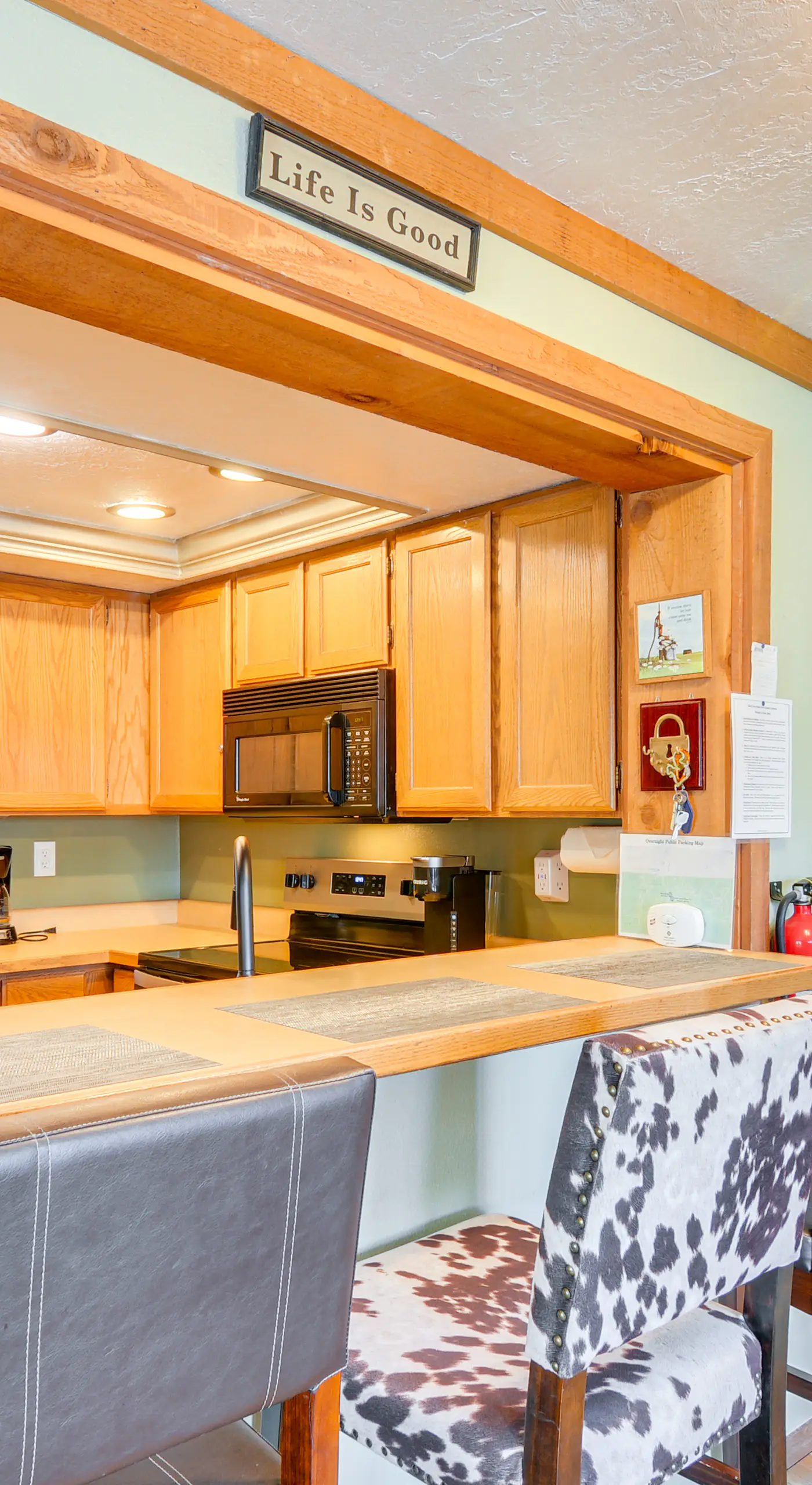 1/2 Mi to Brian Head Resort! Mtn-View Condo
