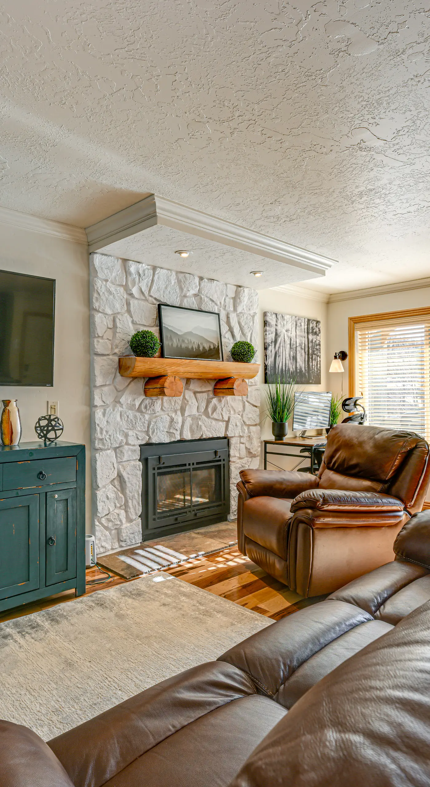 Walk to Giant Steps: Mtn Retreat w/ Hot Tub Access