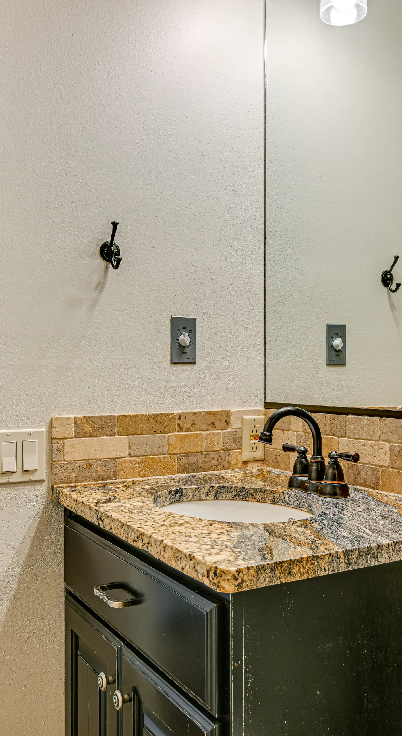 Walk to Giant Steps: Mtn Retreat w/ Hot Tub Access