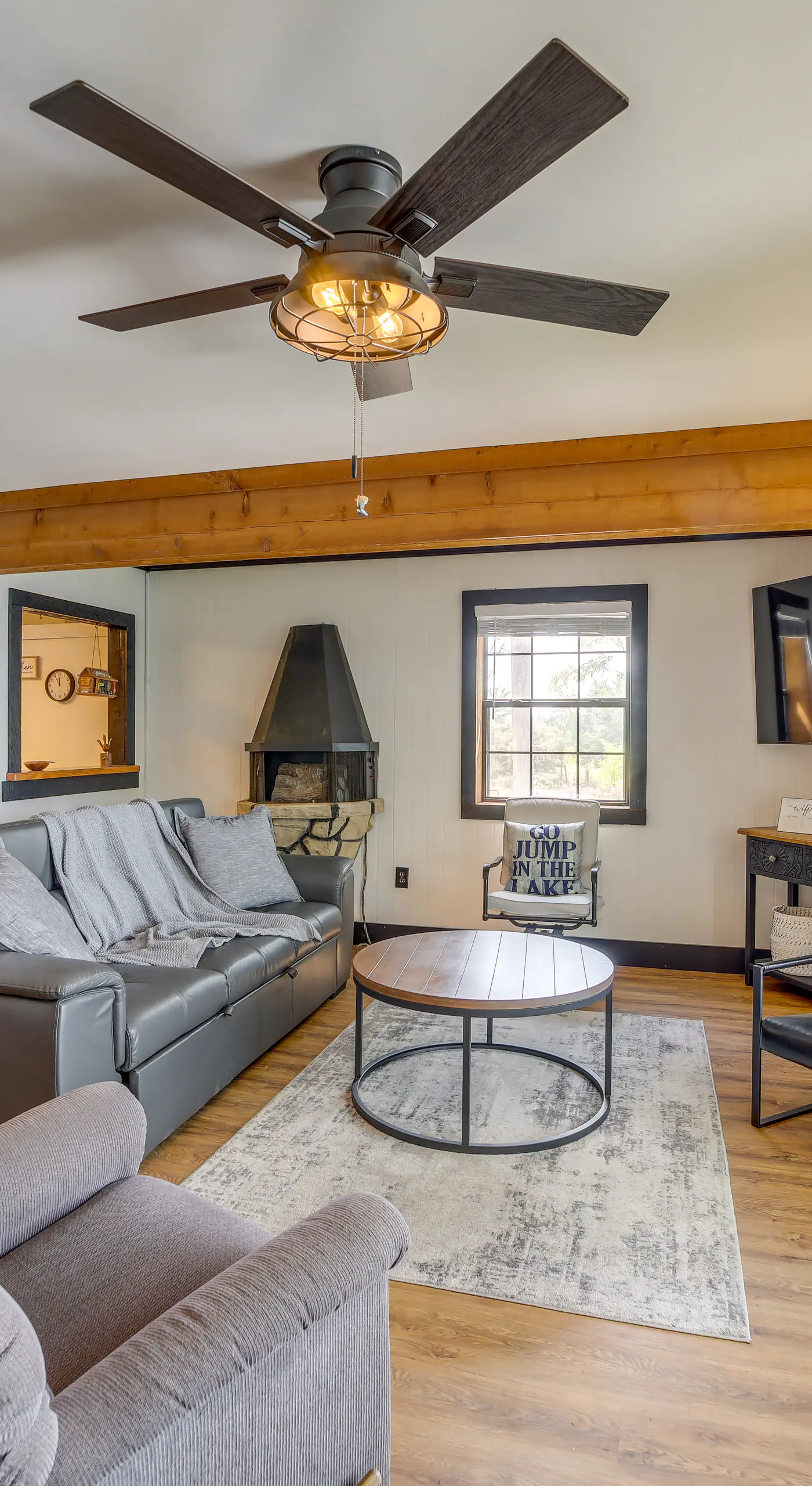 Private Hot Tub & Dock: Lakefront Grove Retreat!