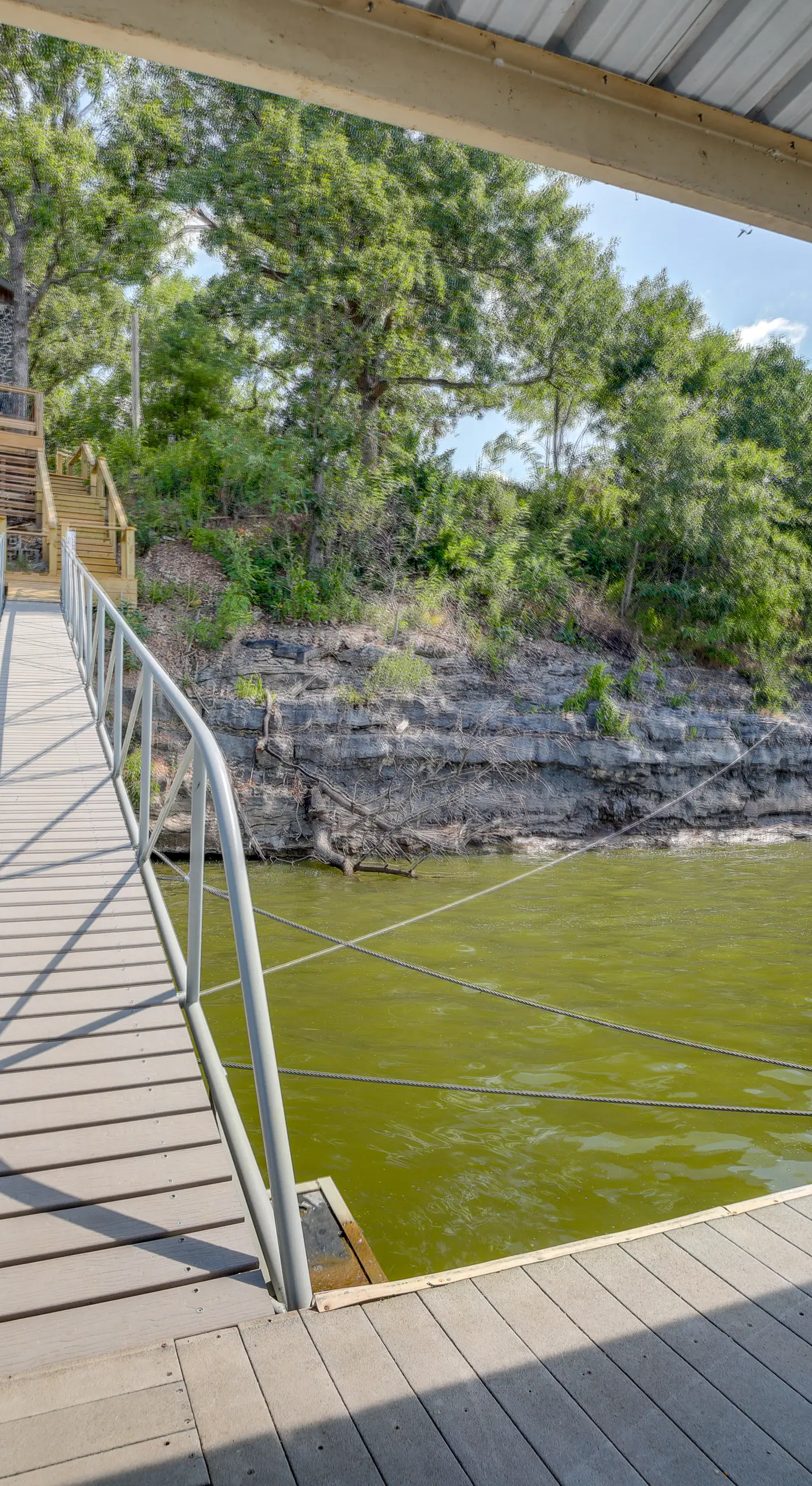 Private Hot Tub & Dock: Lakefront Grove Retreat!