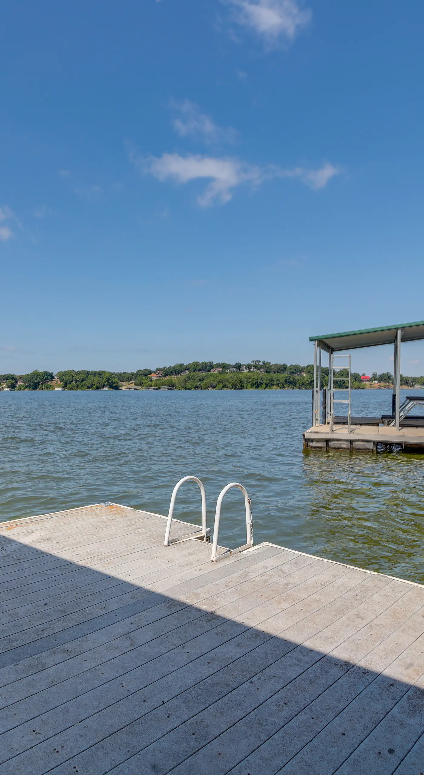 Private Hot Tub & Dock: Lakefront Grove Retreat!