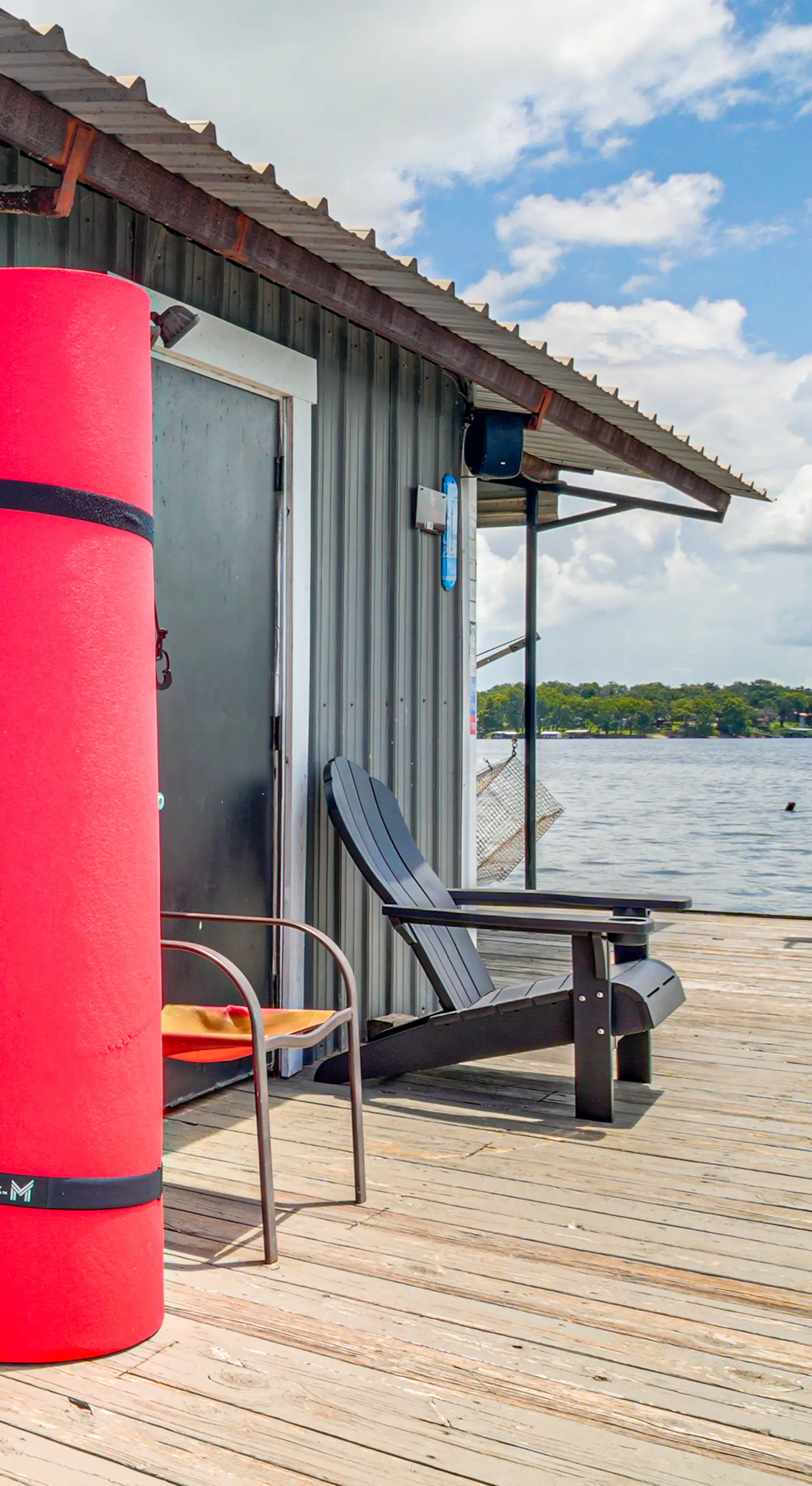 Private Hot Tub & Dock: Lakefront Grove Retreat!