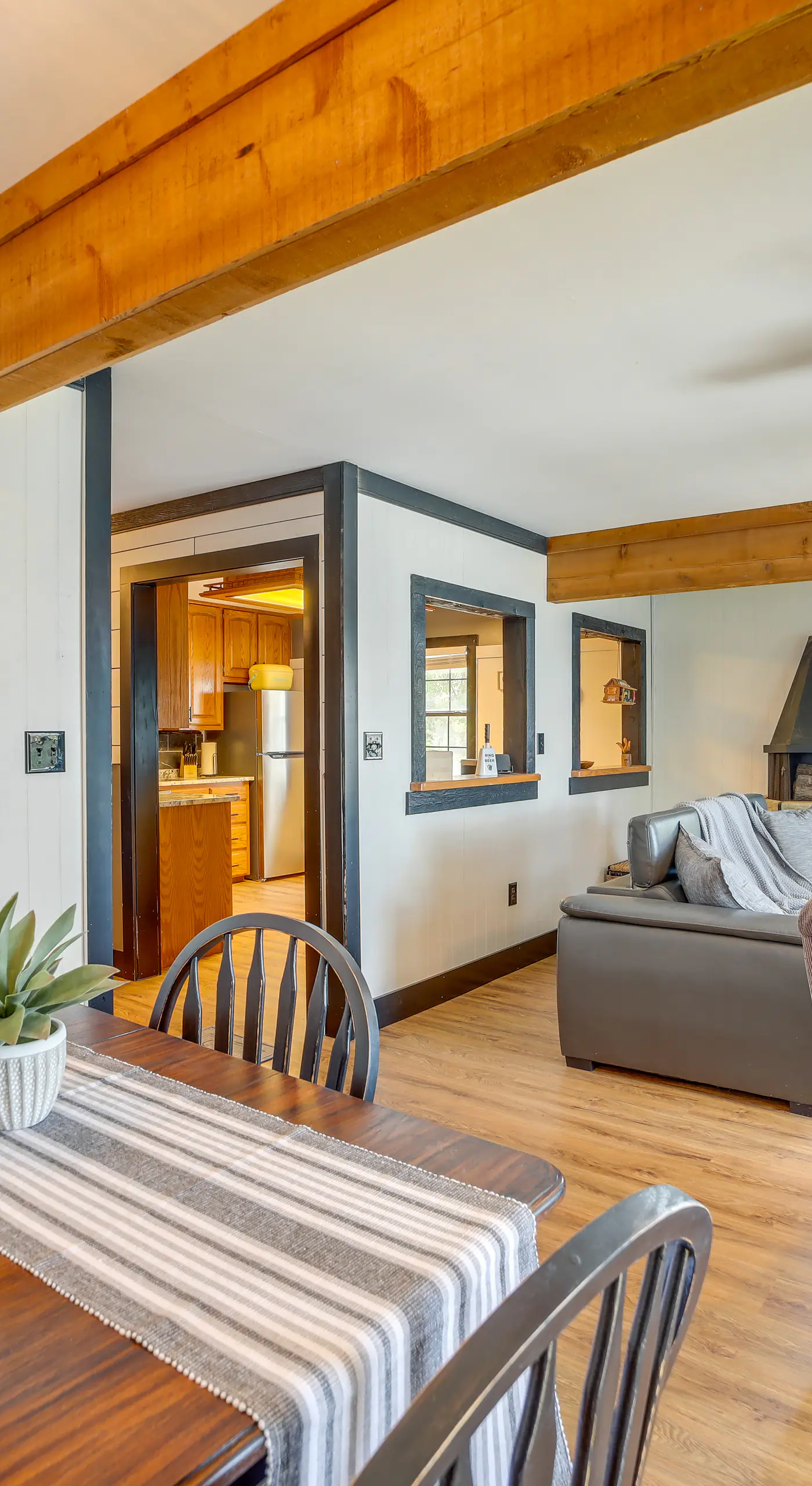 Private Hot Tub & Dock: Lakefront Grove Retreat!