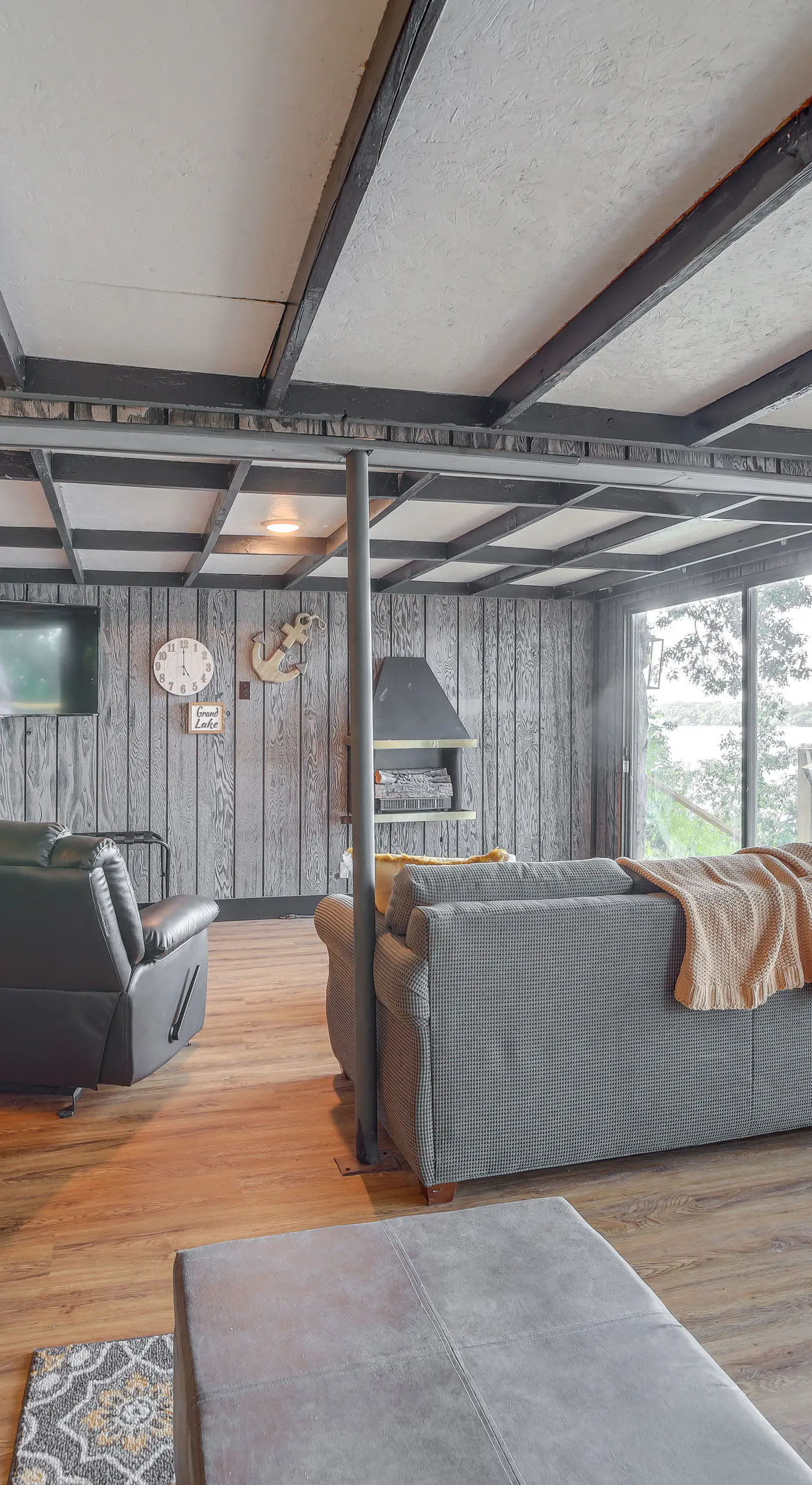 Private Hot Tub & Dock: Lakefront Grove Retreat!
