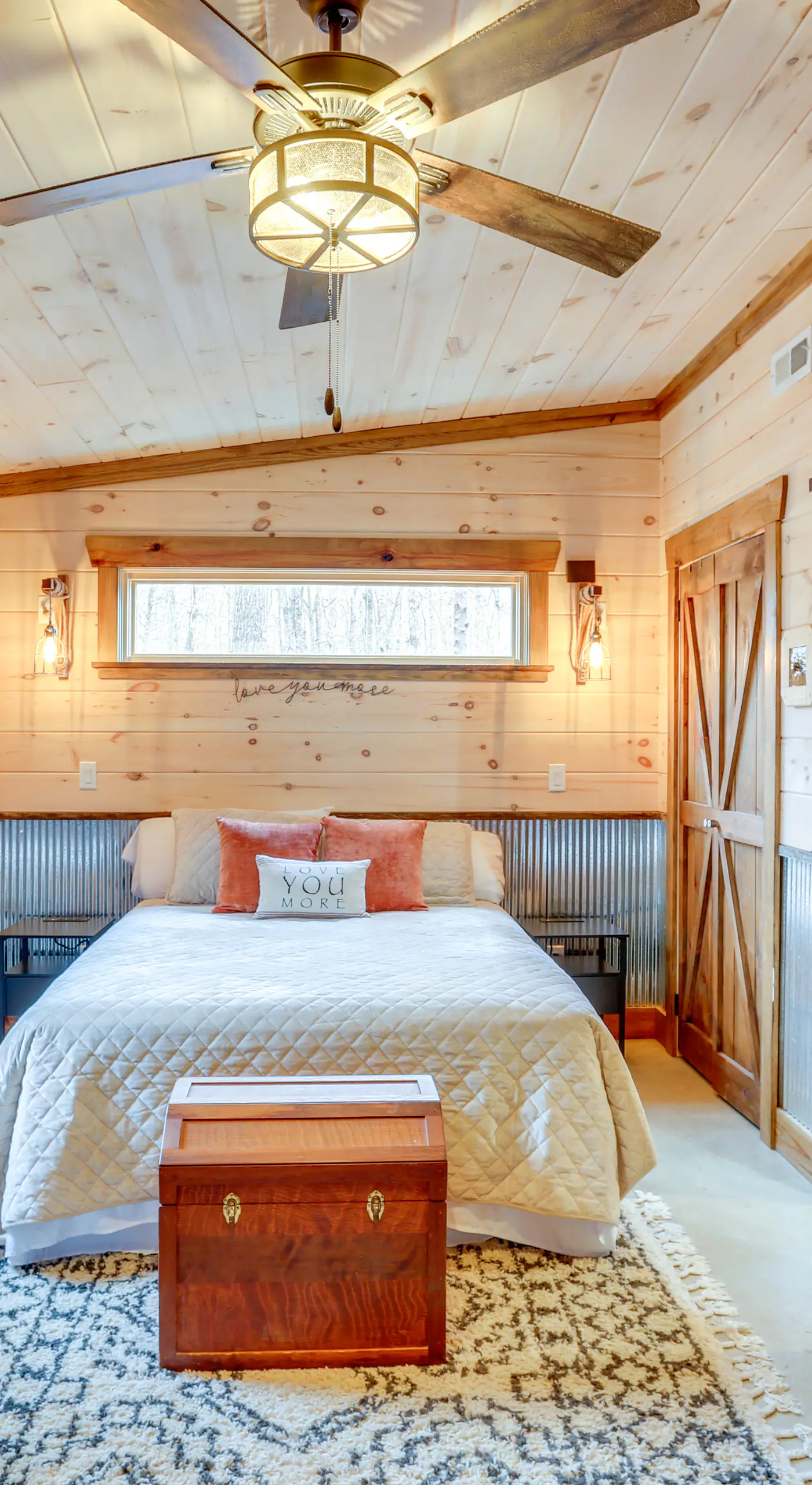 Peaceful Hiker's Hideaway w/ Deck on 1 Acre!
